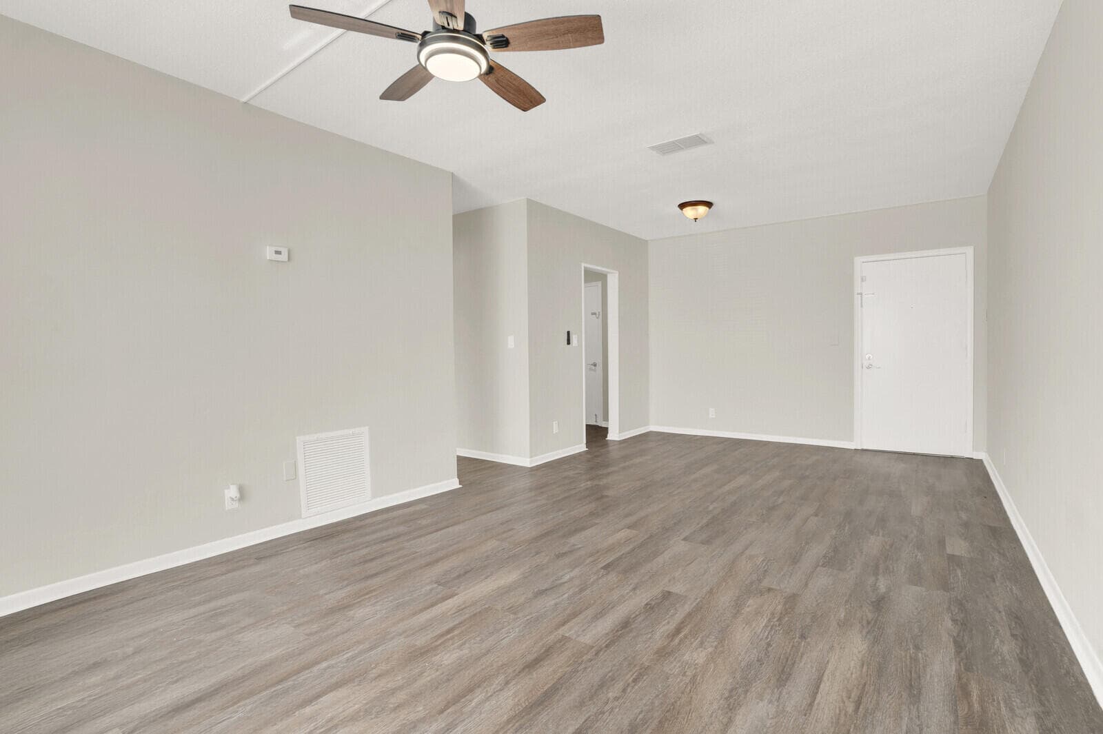 299 SW 7th Street 1040, Boca Raton, FL 33432 — photo 7 of 32