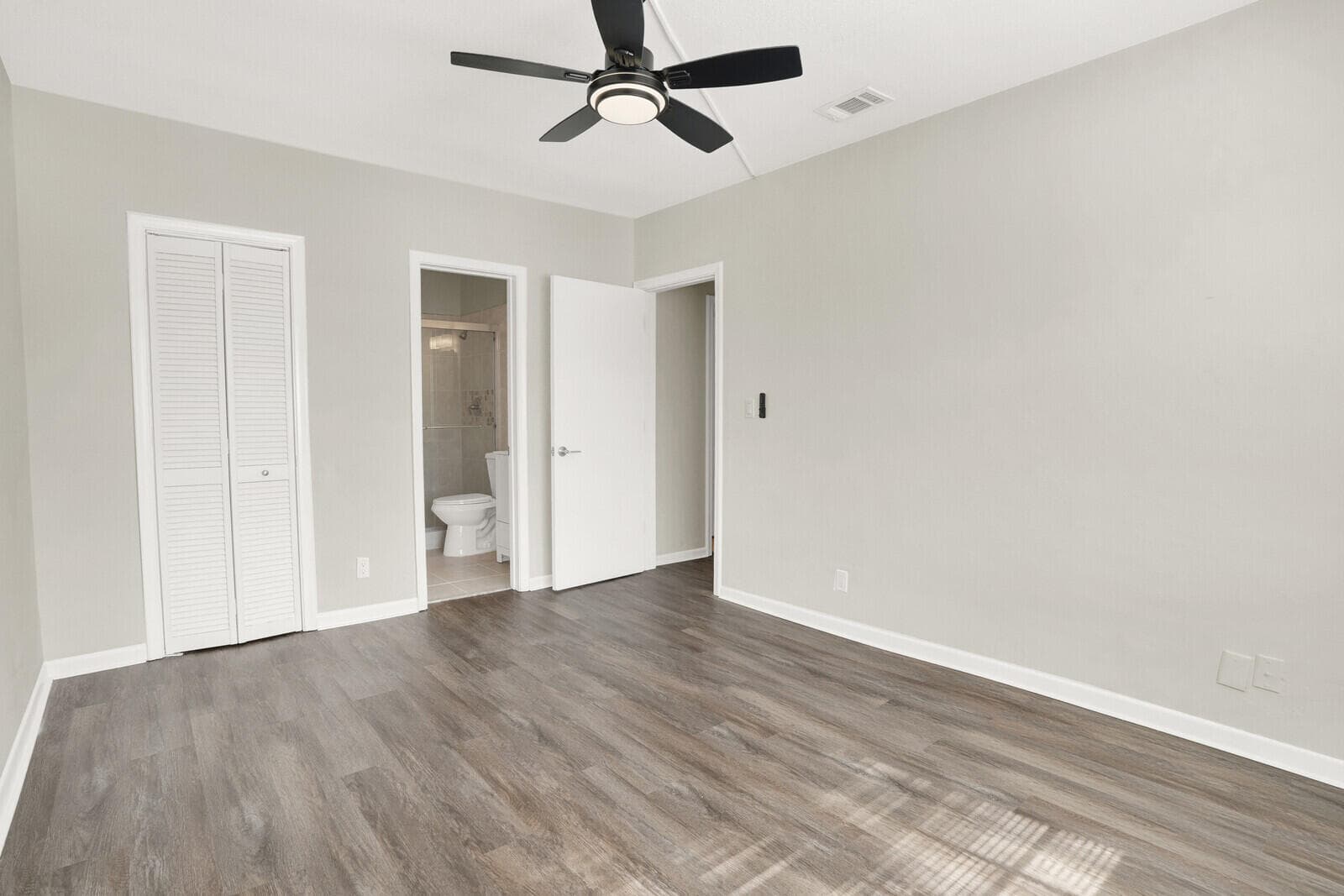 299 SW 7th Street 1040, Boca Raton, FL 33432 — photo 16 of 32