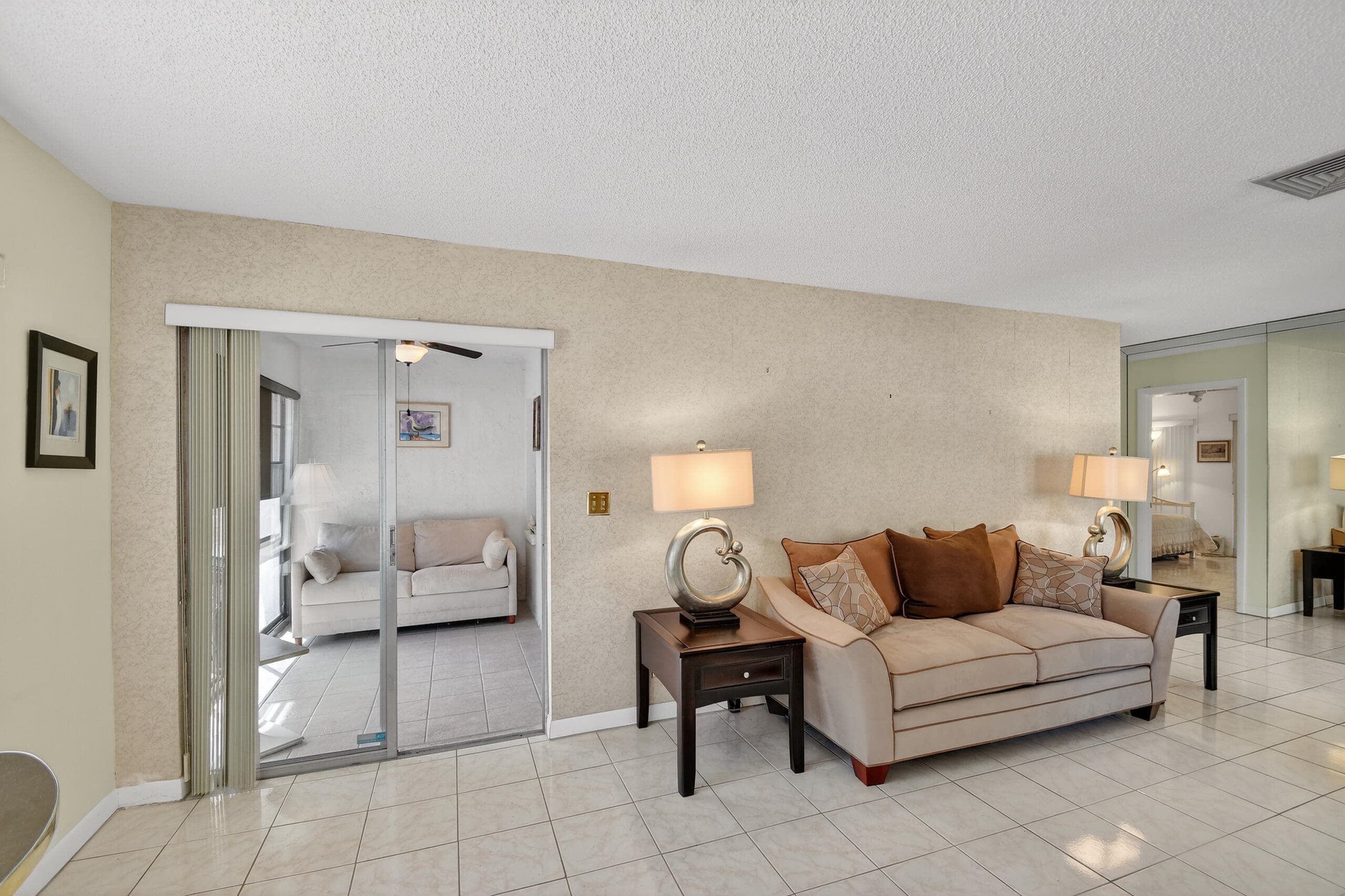5199 Rose Hill Drive, Boynton Beach, FL 33437 — photo 8 of 54