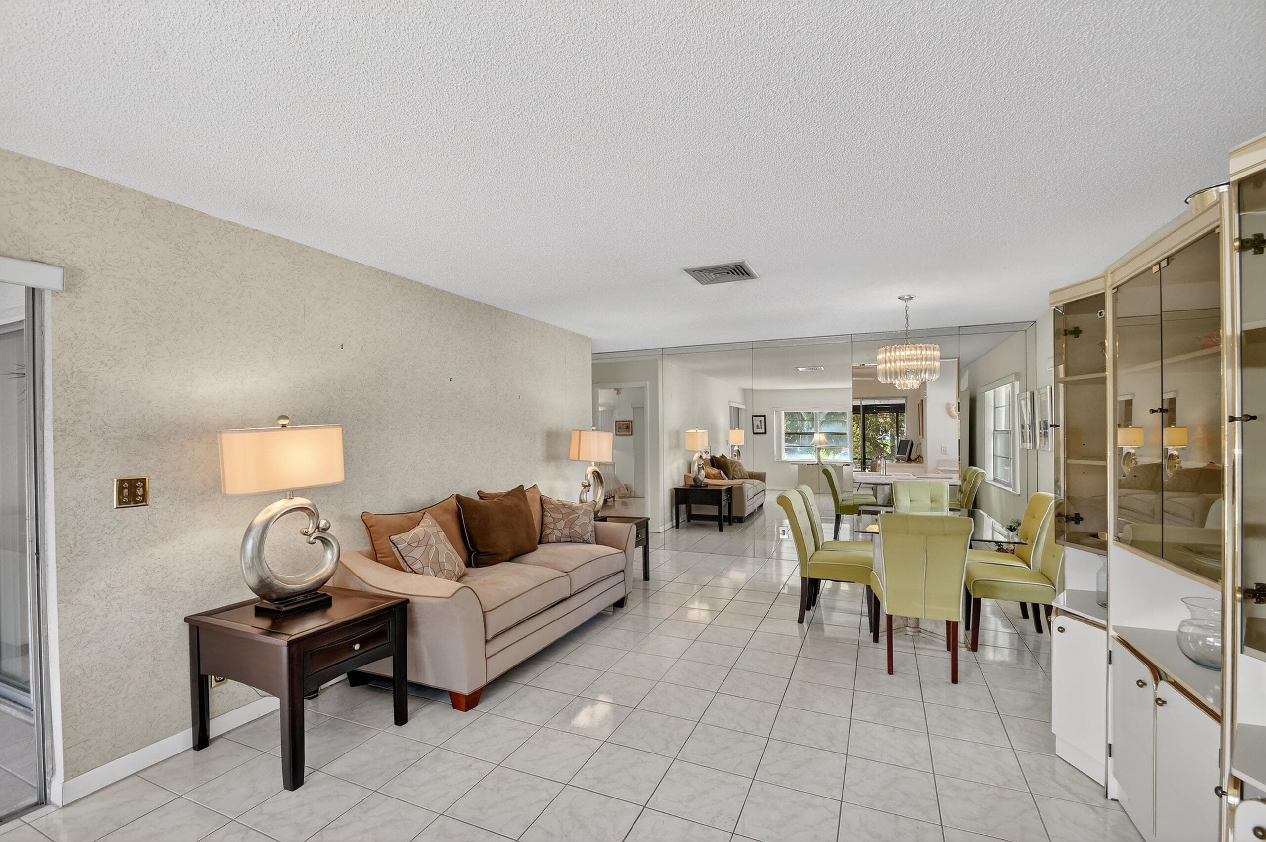 5199 Rose Hill Drive, Boynton Beach, FL 33437 — photo 6 of 54