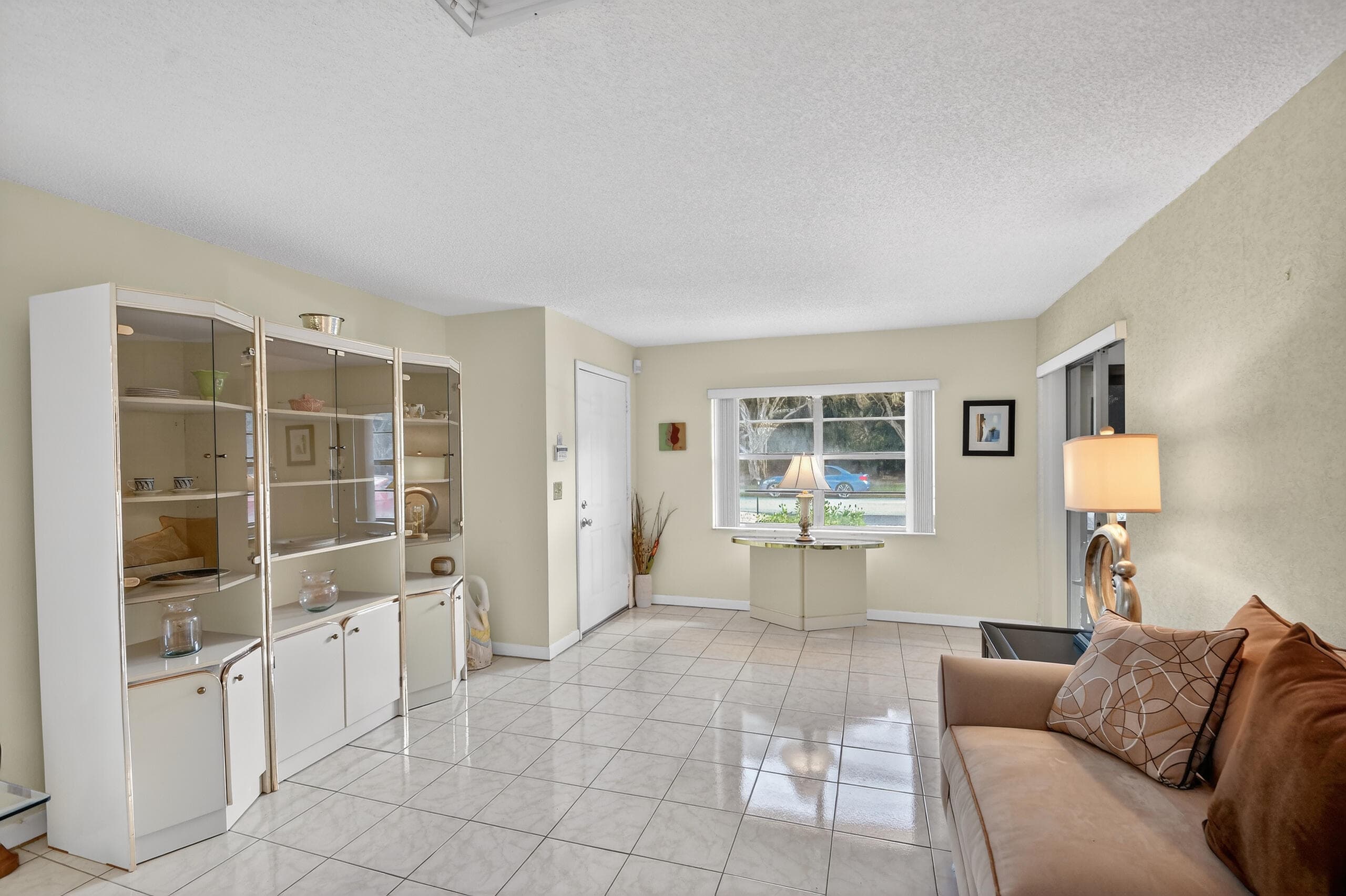 5199 Rose Hill Drive, Boynton Beach, FL 33437 — photo 7 of 54