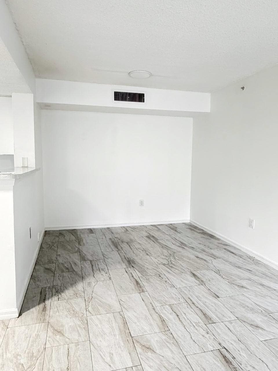 5025 Wiles Road 107, Coconut Creek, FL 33073 — photo 4 of 31