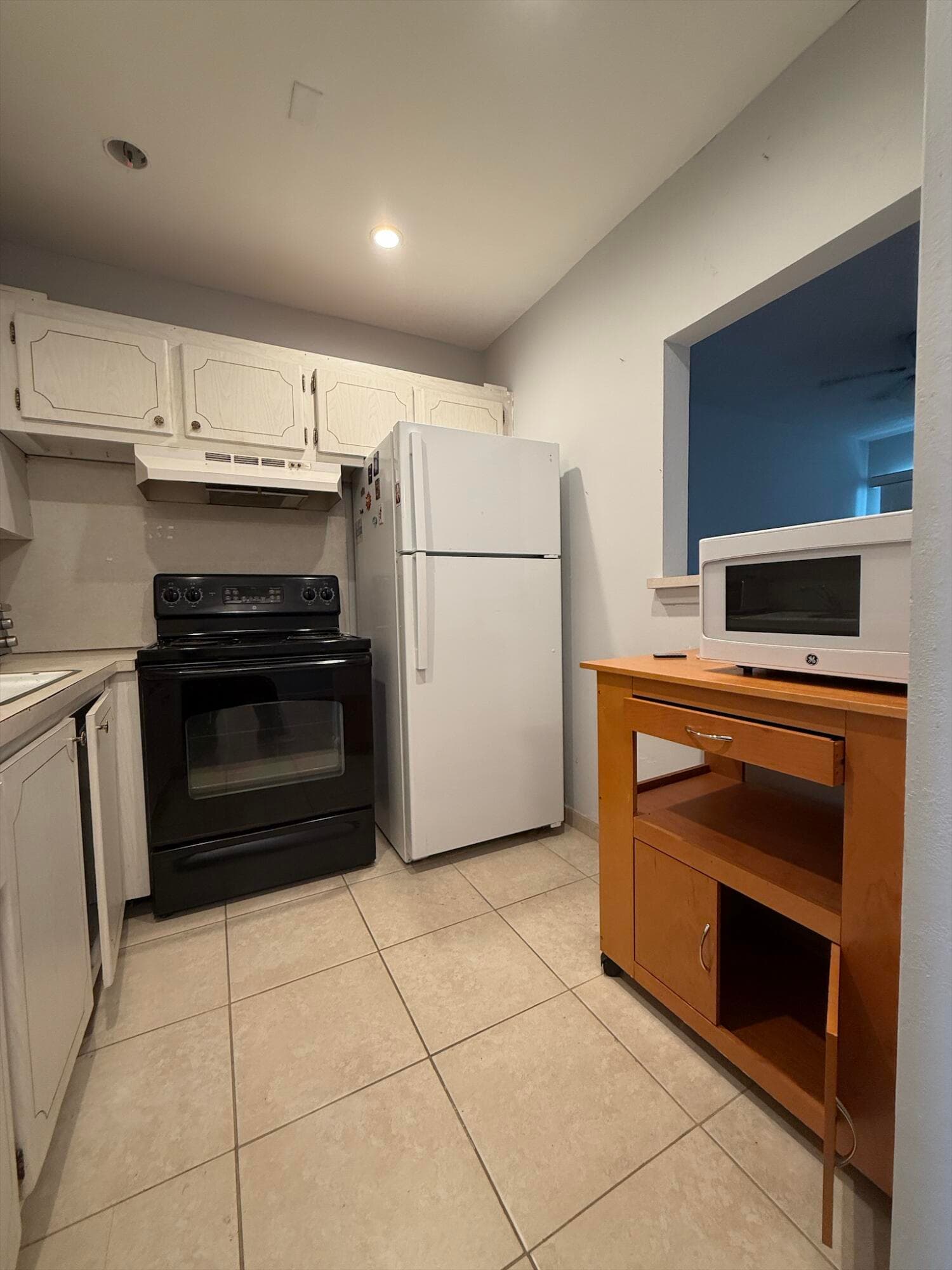 70 Easthampton C, West Palm Beach, FL 33417 — photo 5 of 11