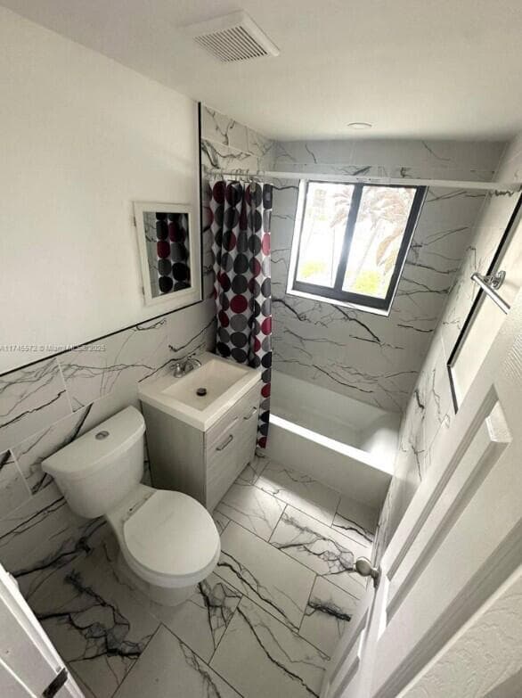 7035 Rue Granville, Miami Beach, FL 33141 — photo 11 of 12