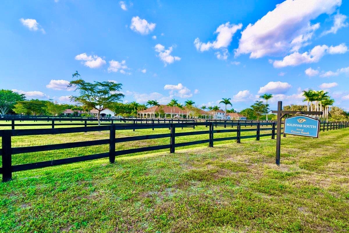 5625 140th Avenue S, Wellington, FL 33449 — photo 1 of 104