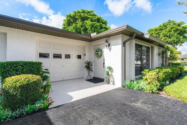 4948 Equestrian Circle B, Boynton Beach, FL 33436 — photo 2 of 20