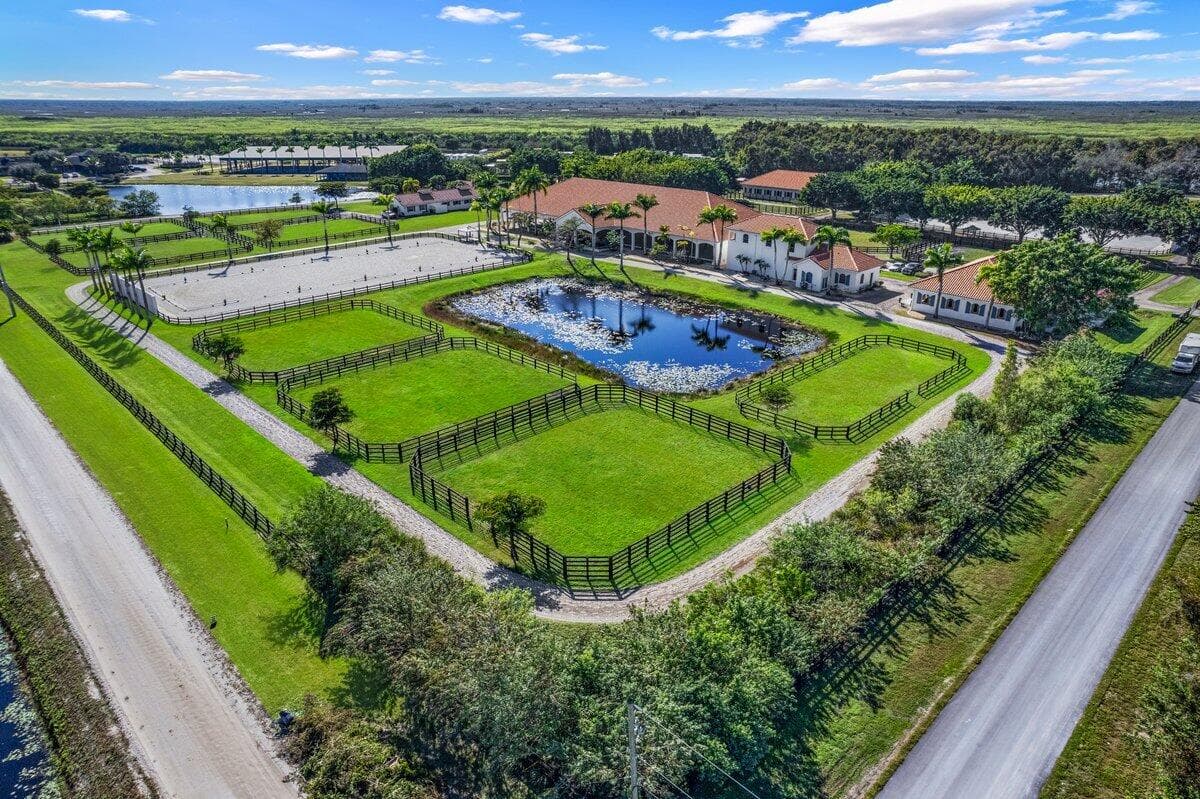 5625 140th Avenue S, Wellington, FL 33449 — photo 5 of 104