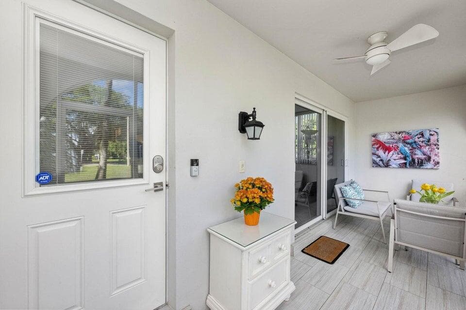 250 NE 20th Street 1010, Boca Raton, FL 33431 — photo 17 of 23