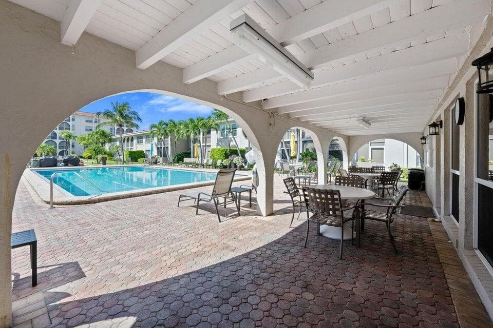 250 NE 20th Street 1010, Boca Raton, FL 33431 — photo 19 of 23