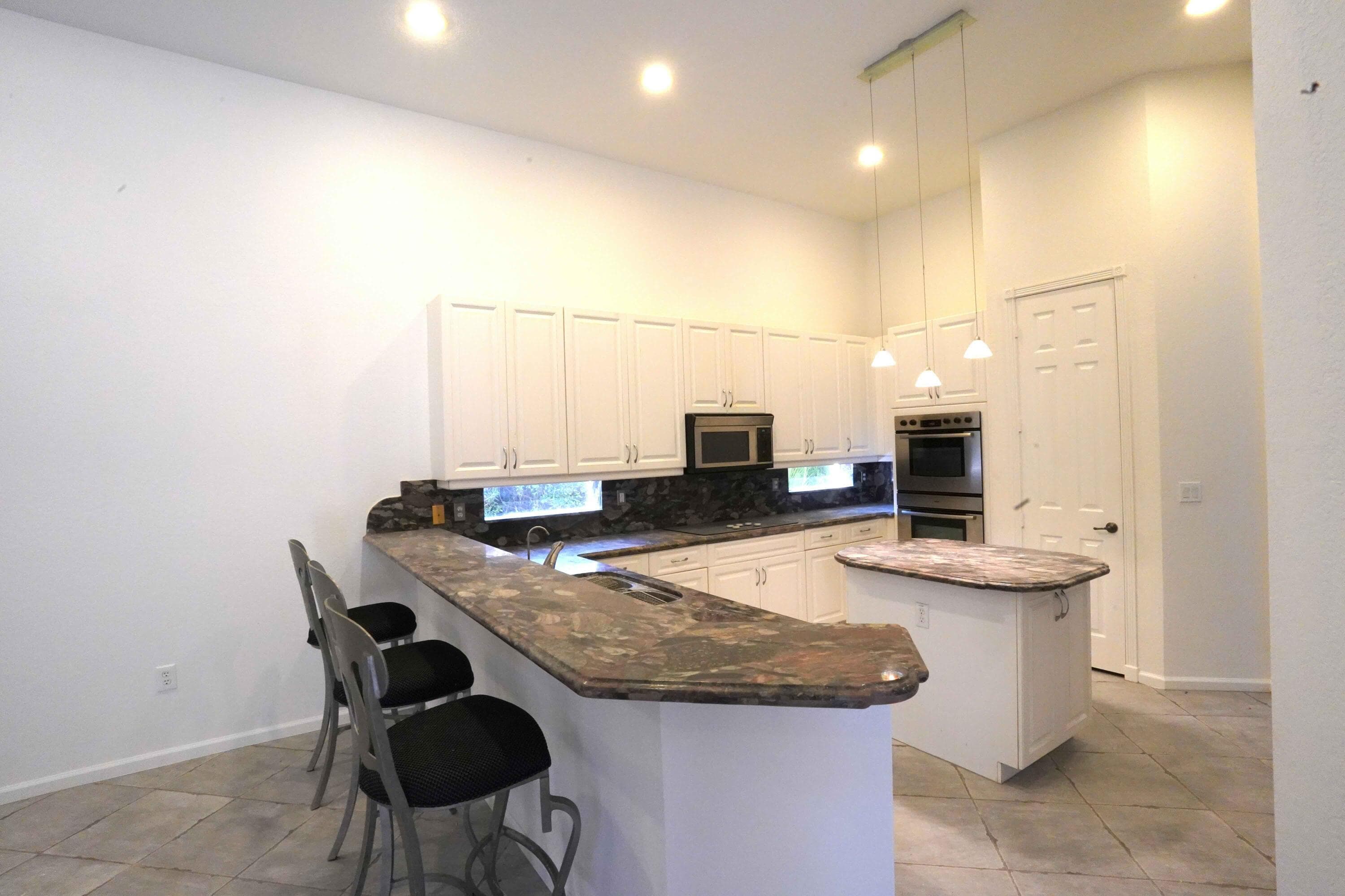 7518 Via Grande, Boynton Beach, FL 33437 — photo 13 of 37