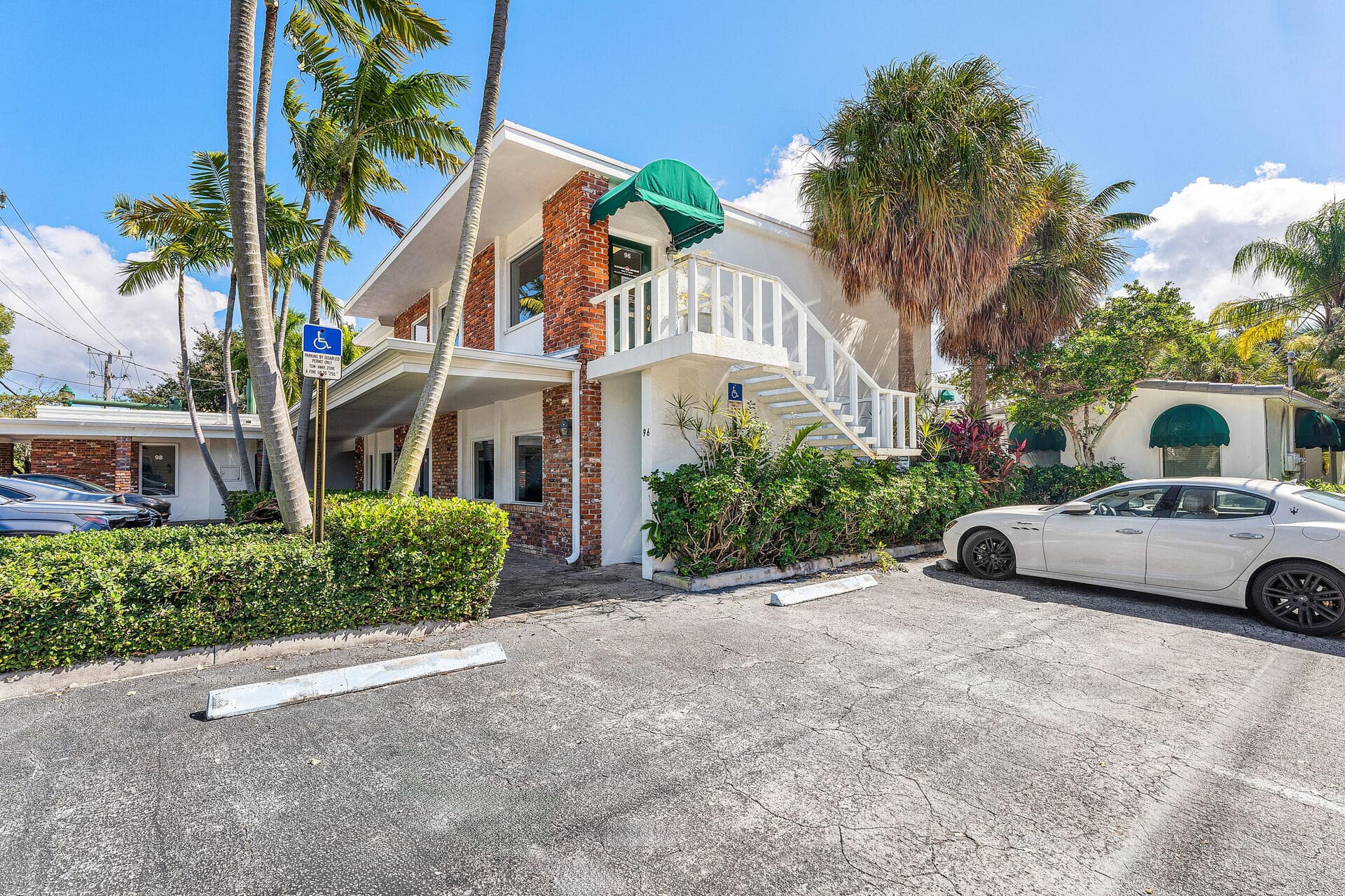 96 NE 5th Avenue 96, Delray Beach, FL 33483 — photo 4 of 38
