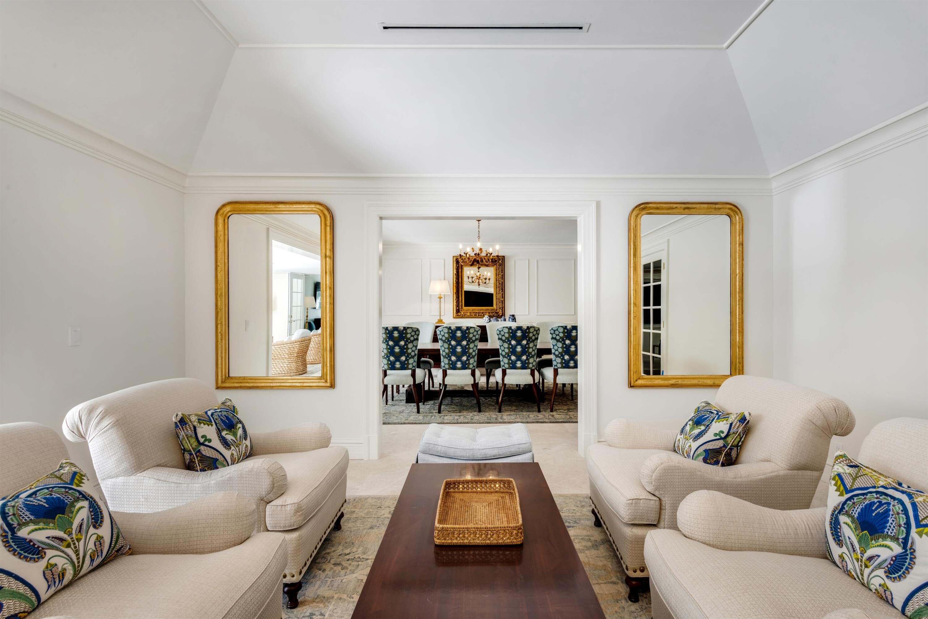124 Woodbridge Road, Palm Beach, FL 33480 — photo 9 of 45