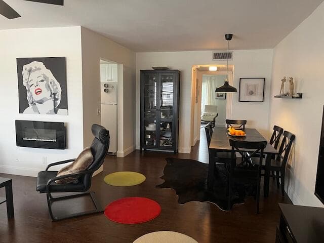 123 Kent H, West Palm Beach, FL 33417 — photo 3 of 18