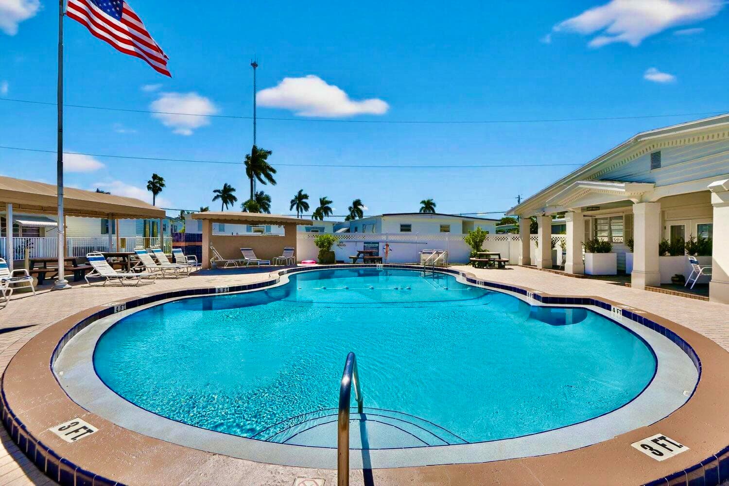 3325 Street Street, Hollywood, FL 33021 — photo 34 of 39