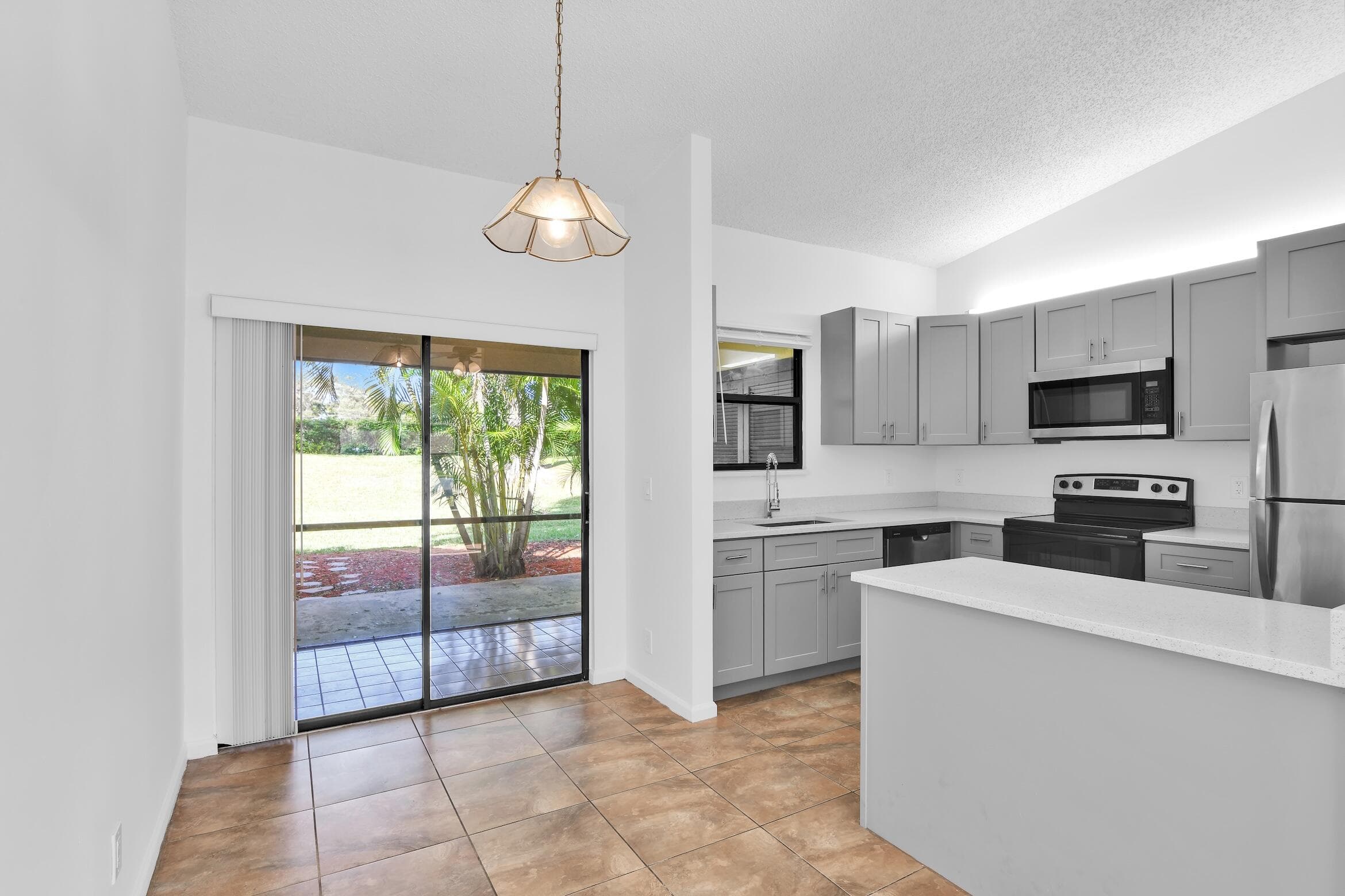 66 Via De Casas Norte 66, Boynton Beach, FL 33426 — photo 6 of 37