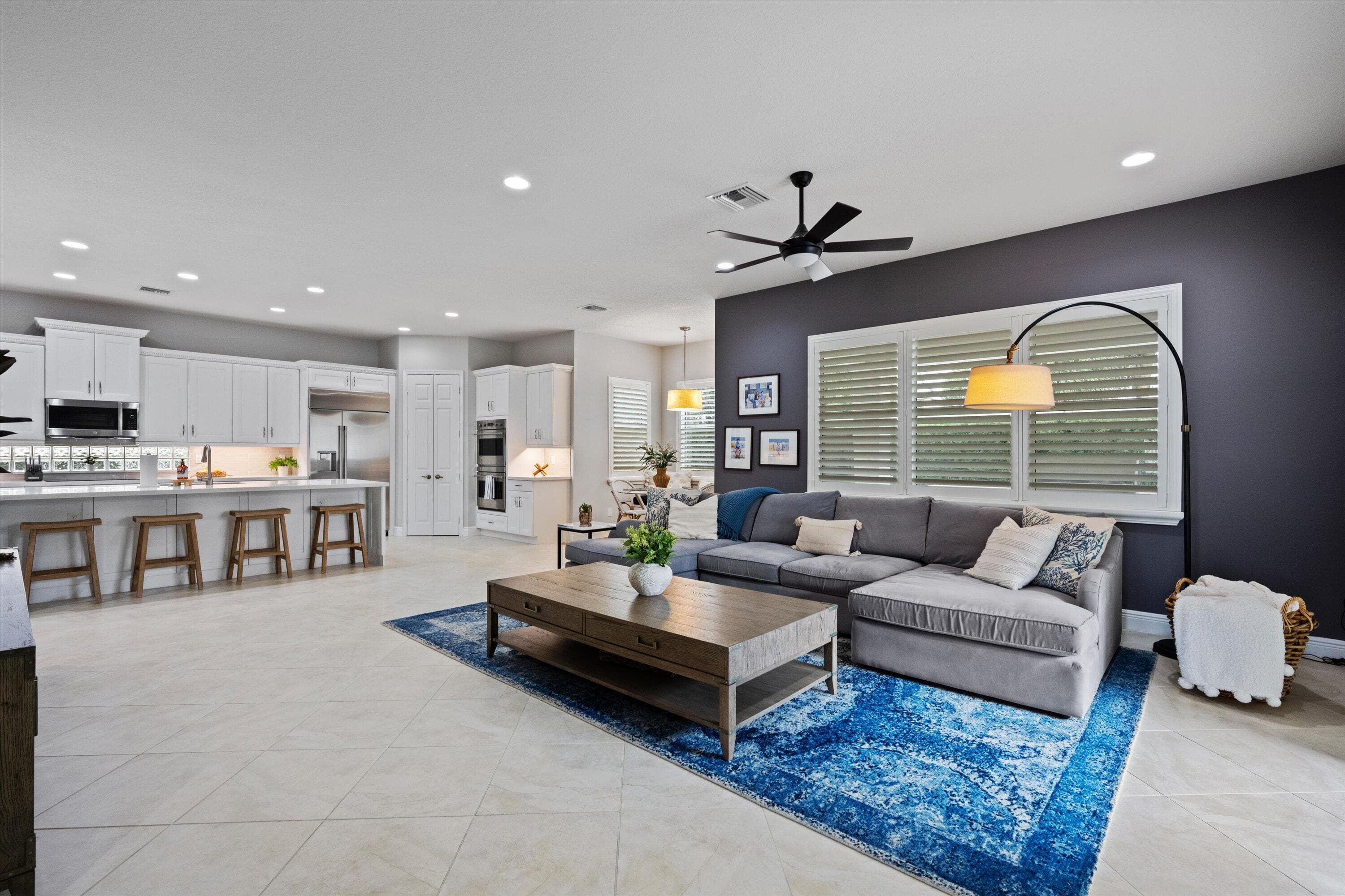8181 Butler Greenwood Drive, West Palm Beach, FL 33411 — photo 5 of 37