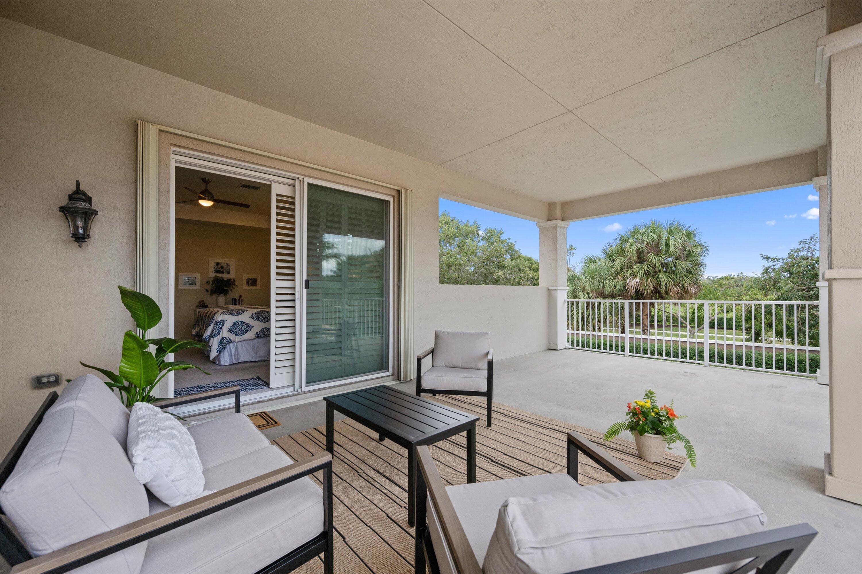 8181 Butler Greenwood Drive, West Palm Beach, FL 33411 — photo 16 of 37