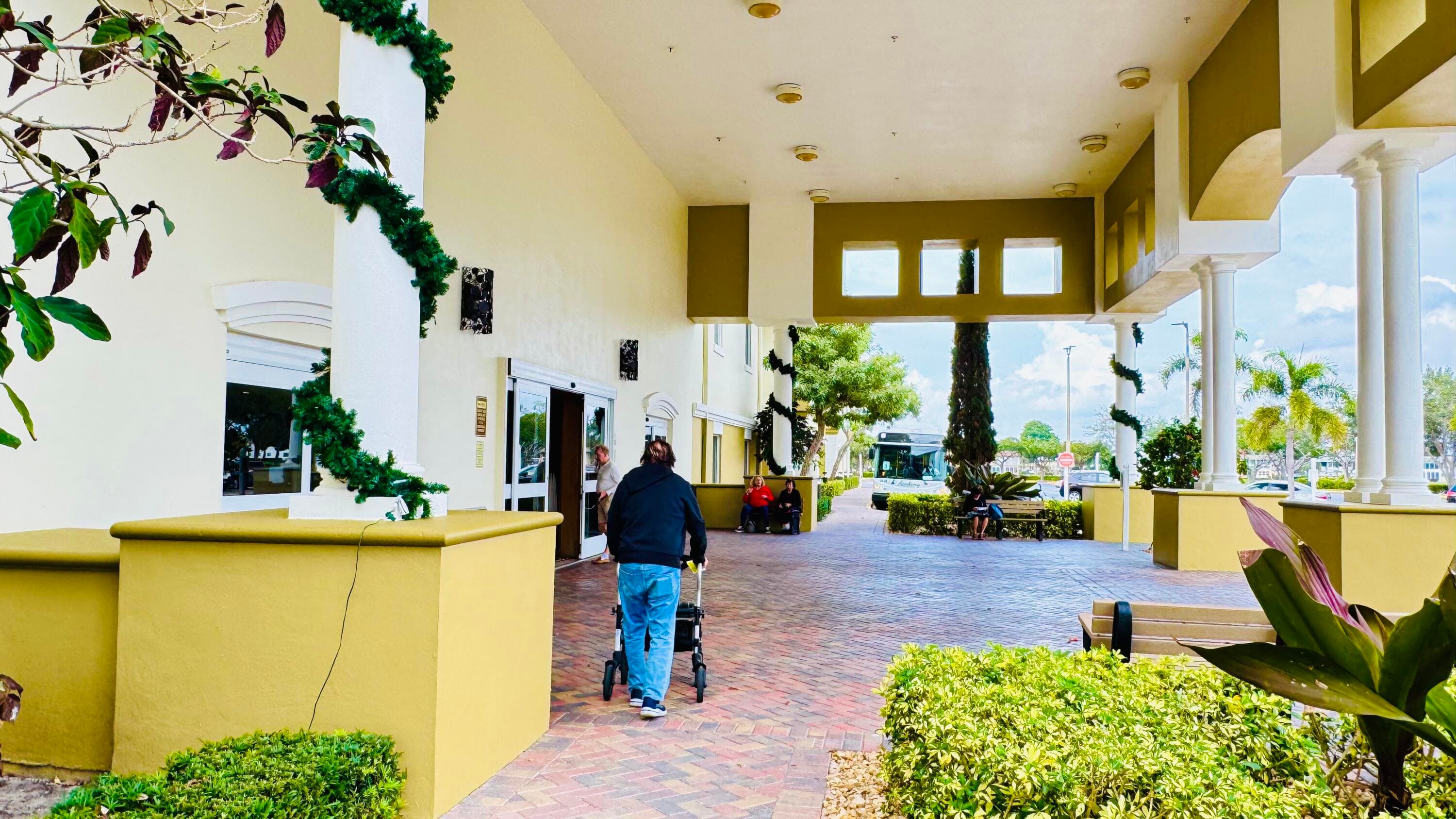 164 Kent J, West Palm Beach, FL 33417 — photo 6 of 39