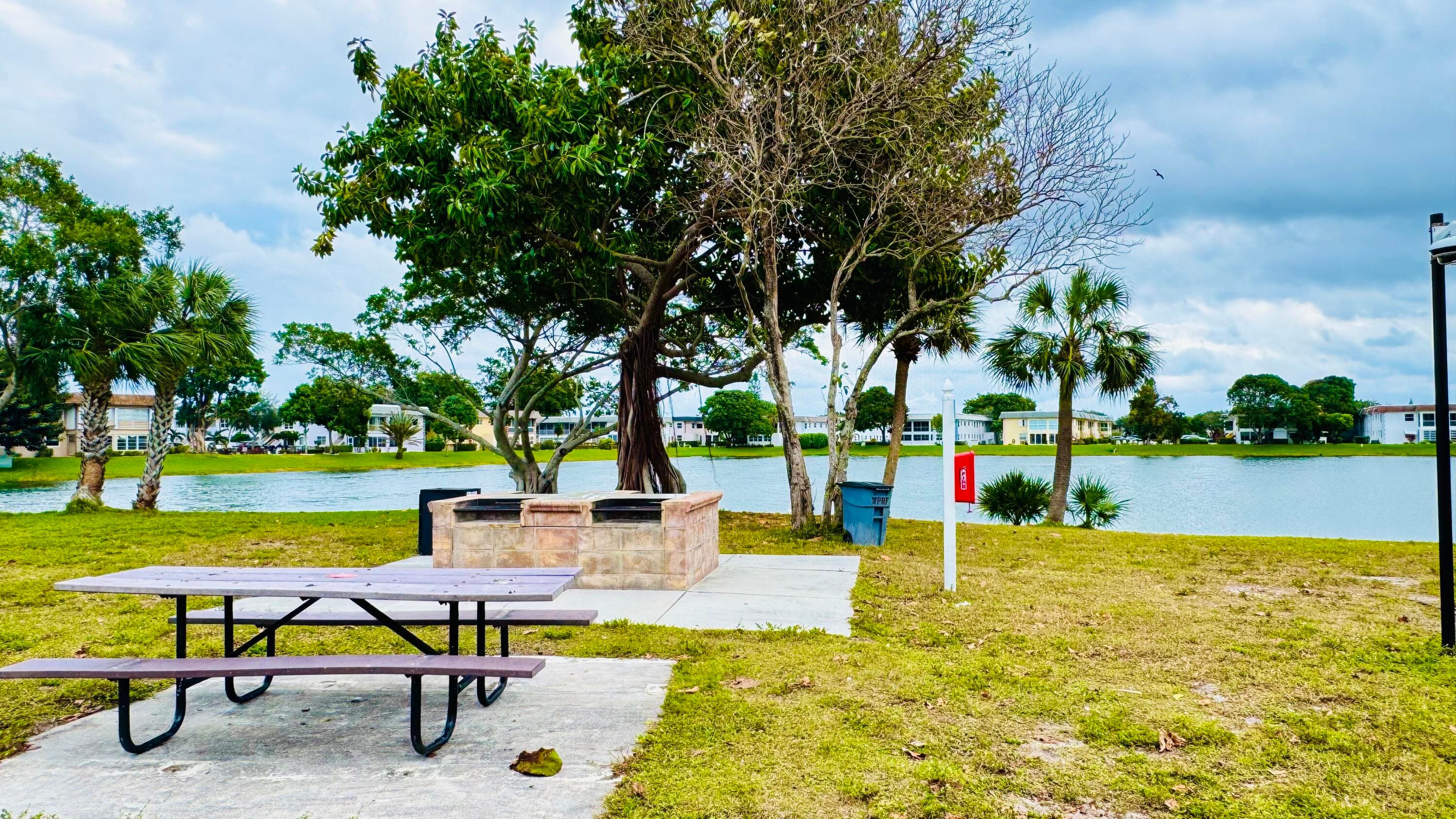 164 Kent J, West Palm Beach, FL 33417 — photo 8 of 39