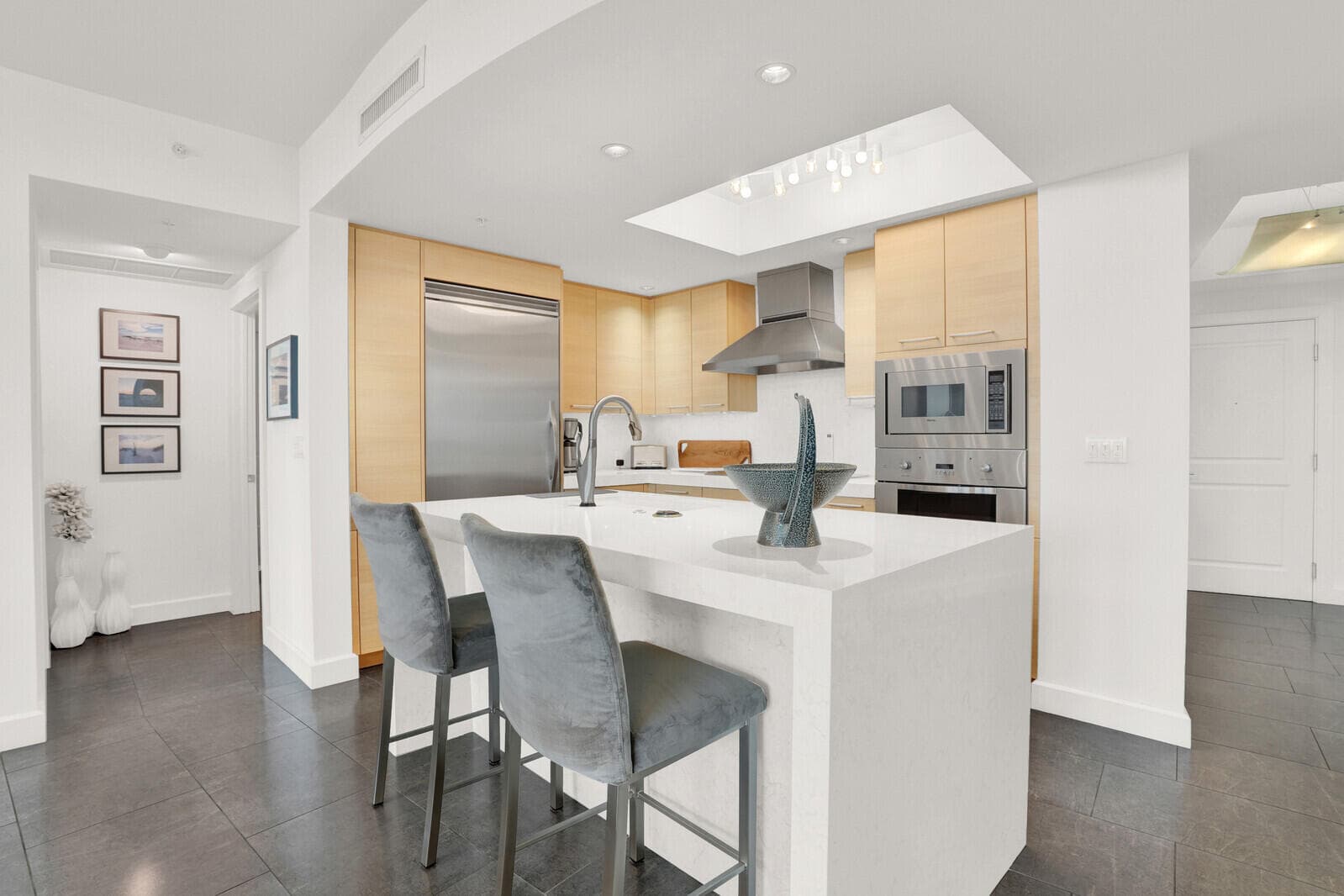 1 N Ocean Boulevard 812, Pompano Beach, FL 33062 — photo 12 of 47