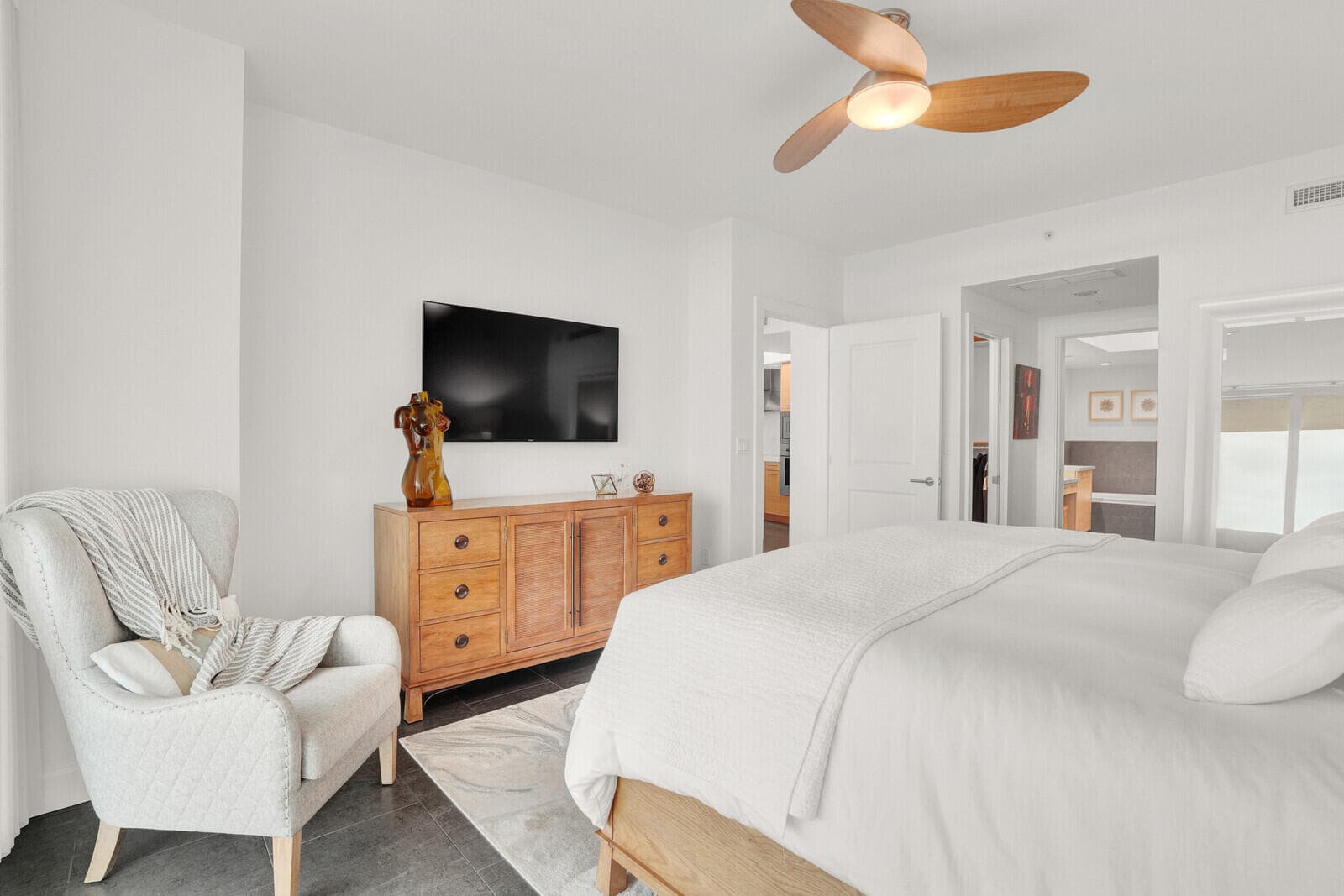 1 N Ocean Boulevard 812, Pompano Beach, FL 33062 — photo 24 of 47