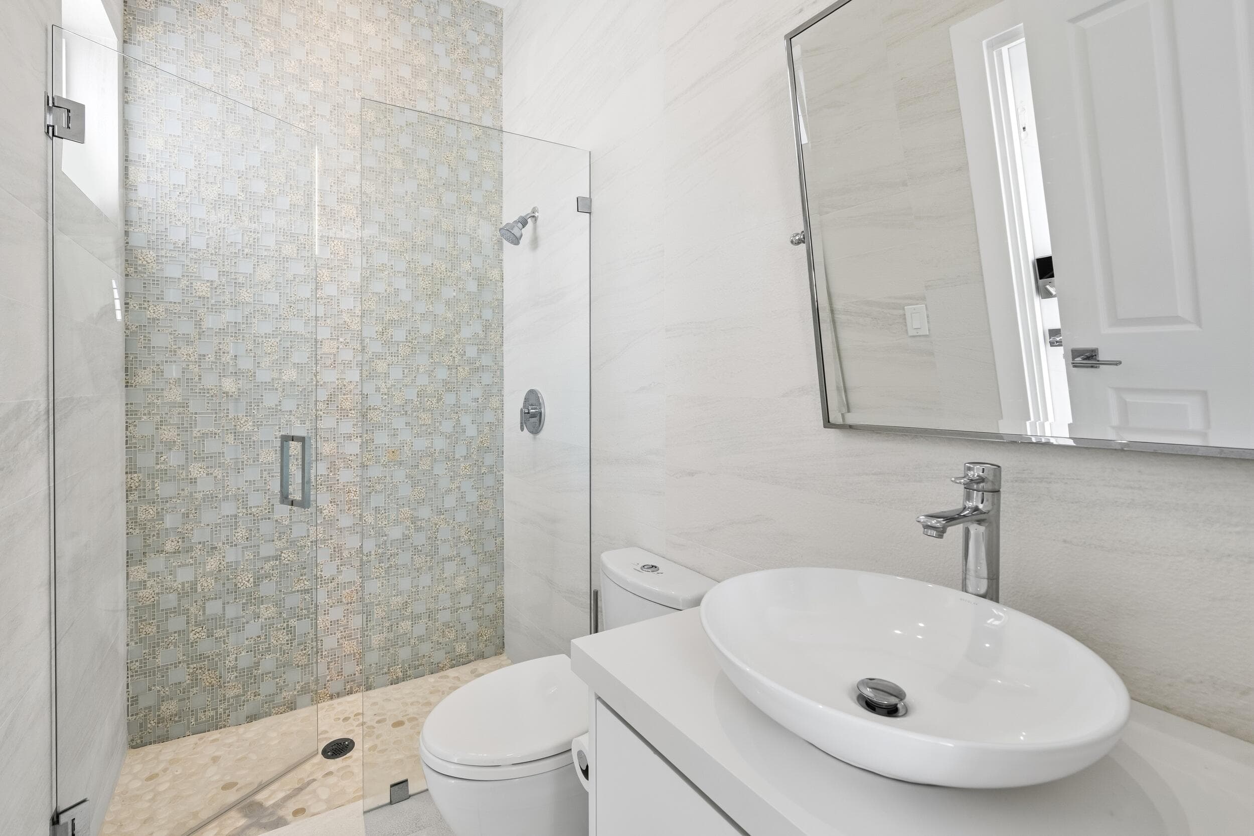 16430 NE 30th Avenue, North Miami Beach, FL 33160 — photo 49 of 68