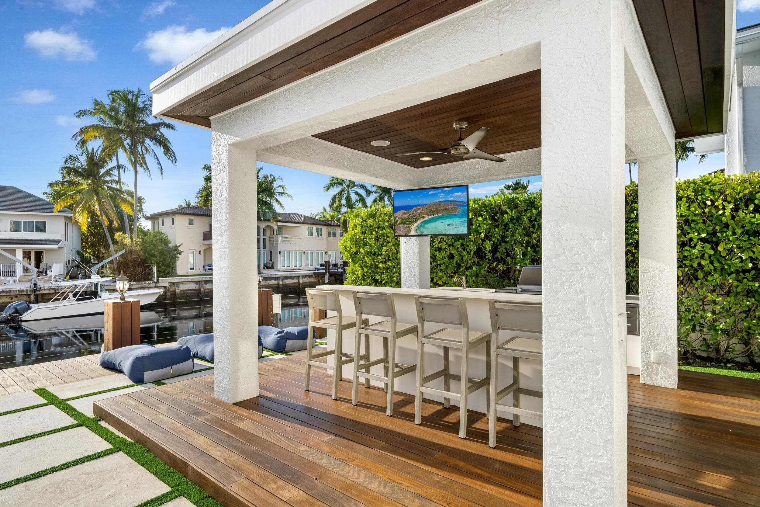 16430 NE 30th Avenue, North Miami Beach, FL 33160 — photo 53 of 68