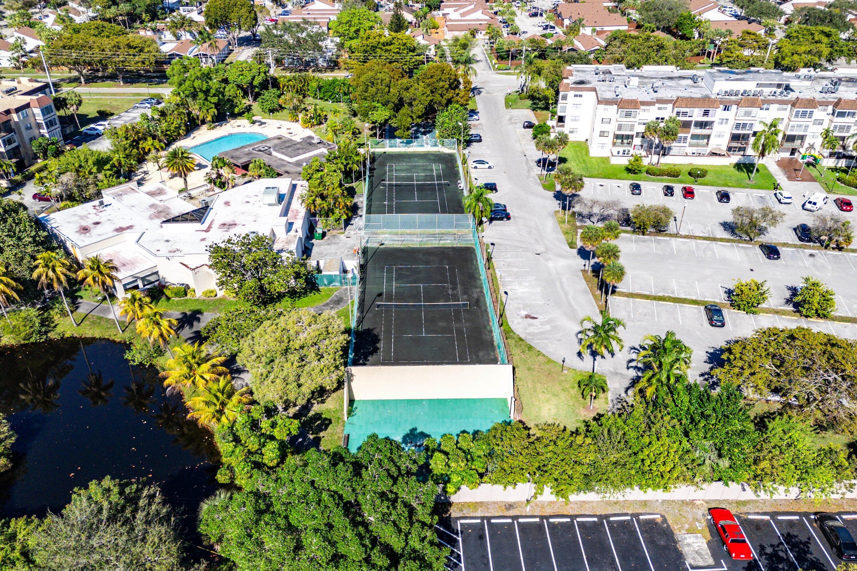 1681 NW 70th Avenue 102, Plantation, FL 33313 — photo 33 of 38