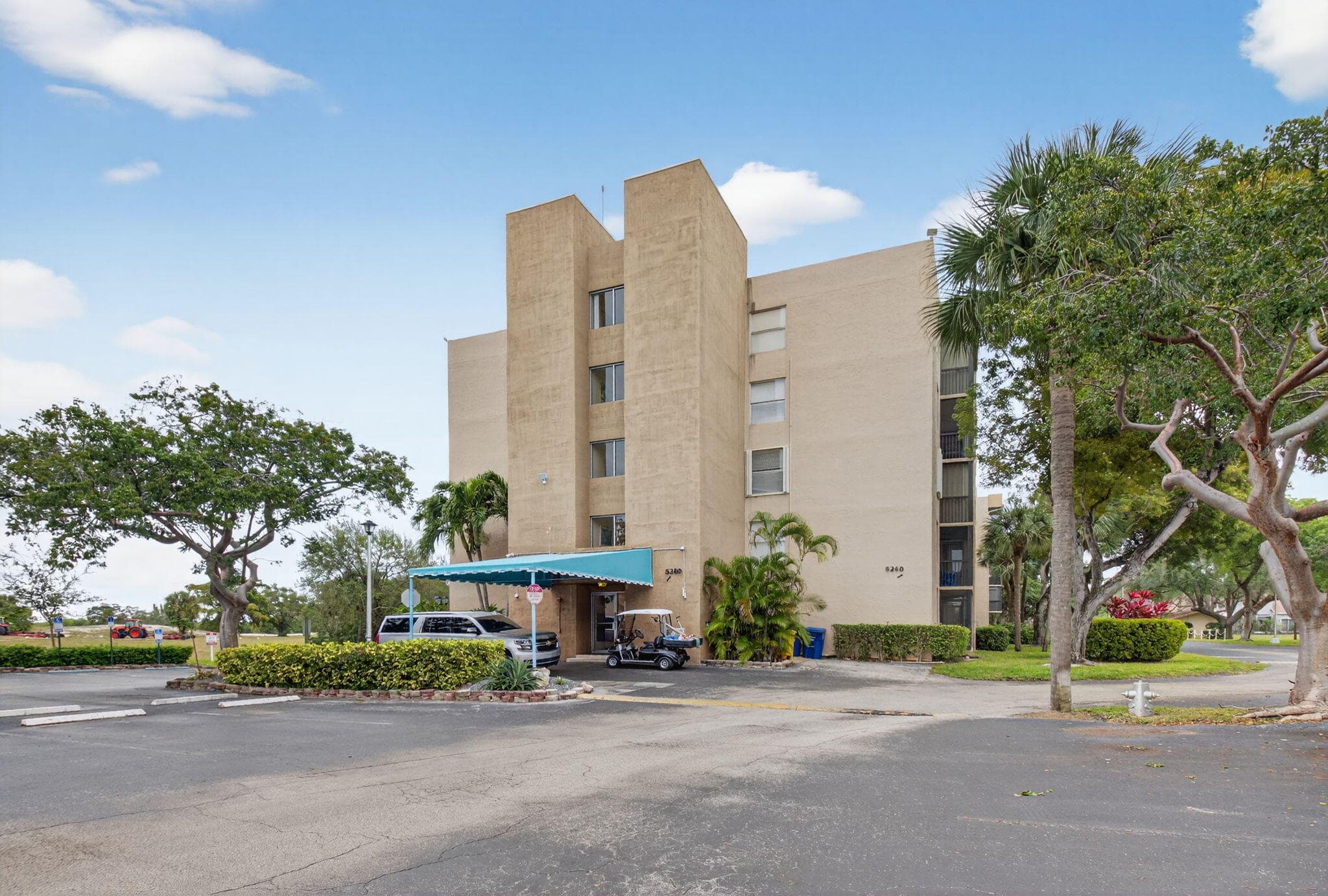 5280 NW 2nd Ave Ph-17, Boca Raton, FL 33487 — photo 1 of 35