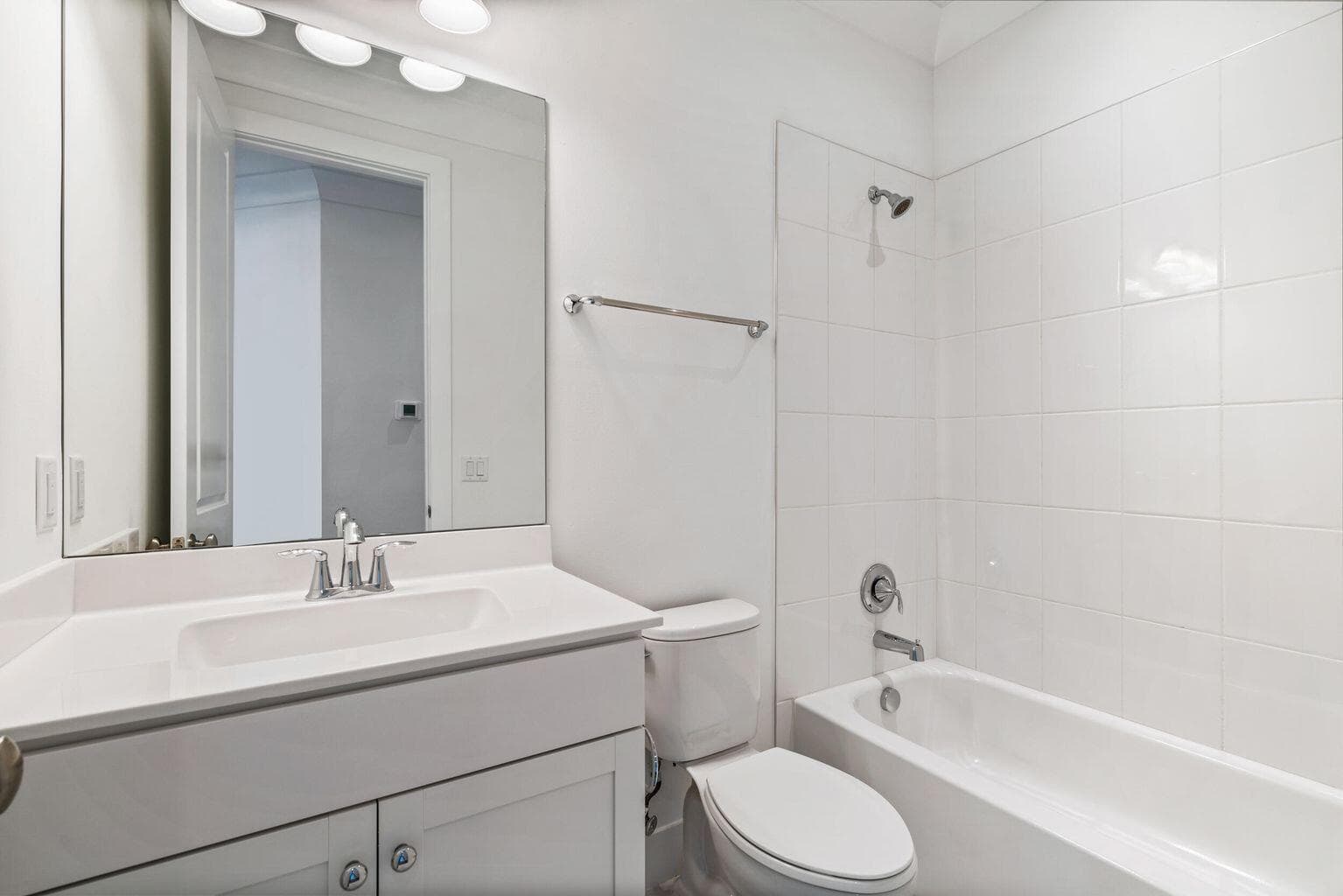 12544 Gross Pointe Drive, Palm Beach Gardens, FL 33418 — photo 18 of 39