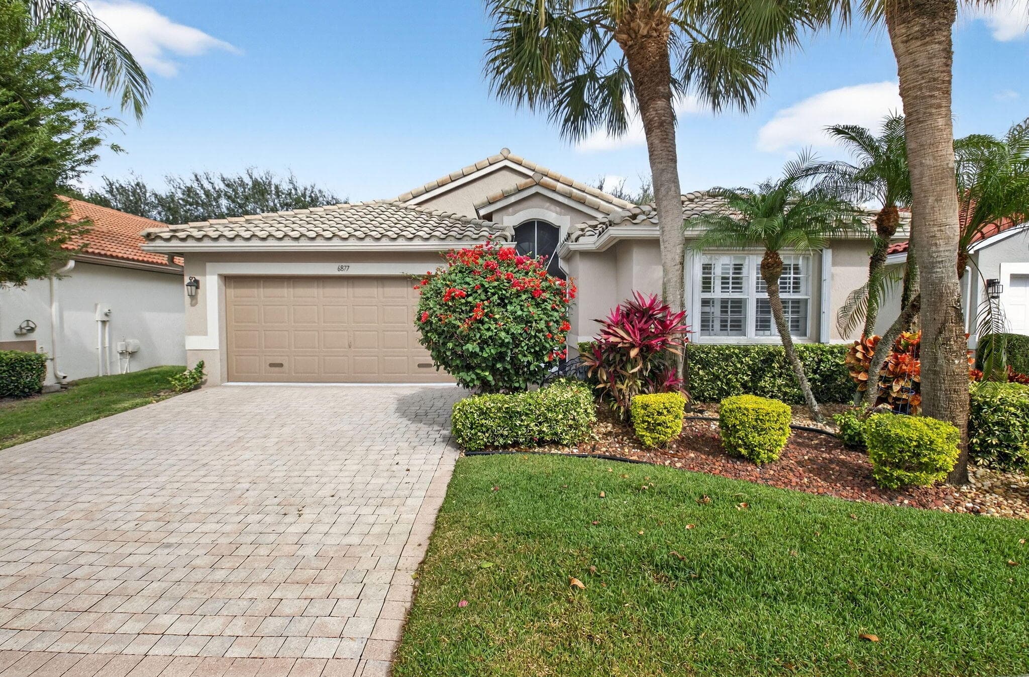 6877 Castlemaine Avenue, Boynton Beach, FL 33437 — photo 2 of 57