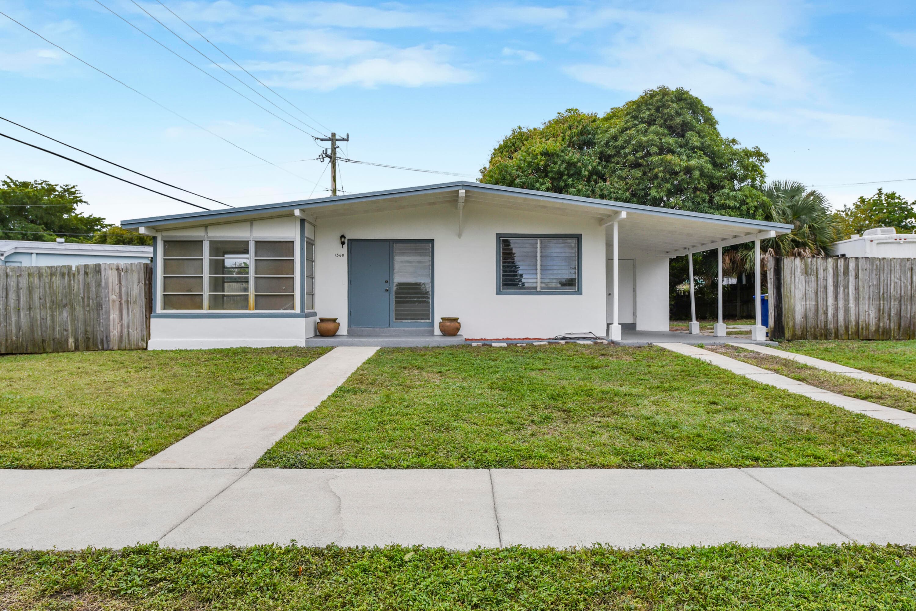 1560 NE 43rd Street, Pompano Beach, FL 33064 — photo 1 of 22