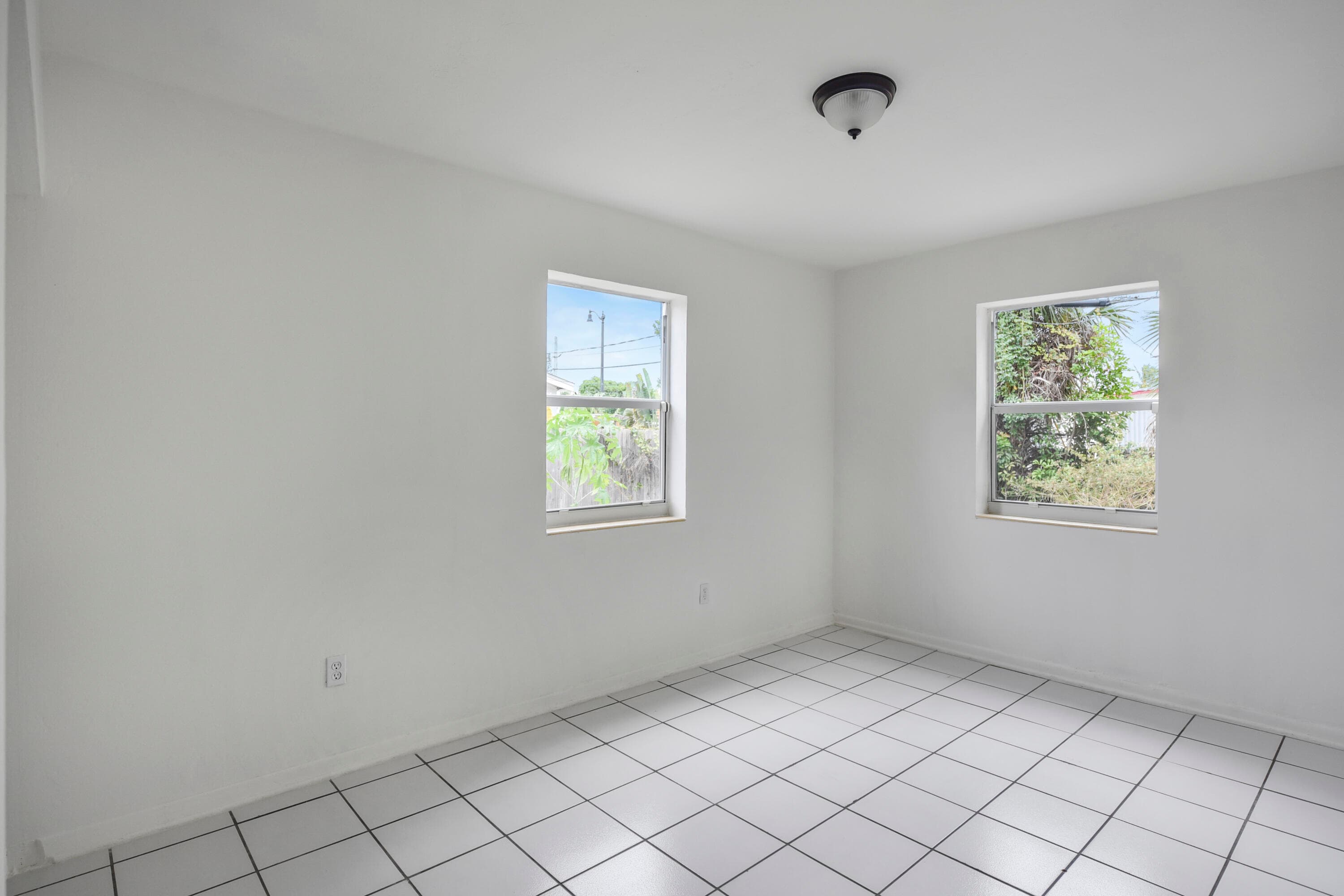 1560 NE 43rd Street, Pompano Beach, FL 33064 — photo 18 of 22