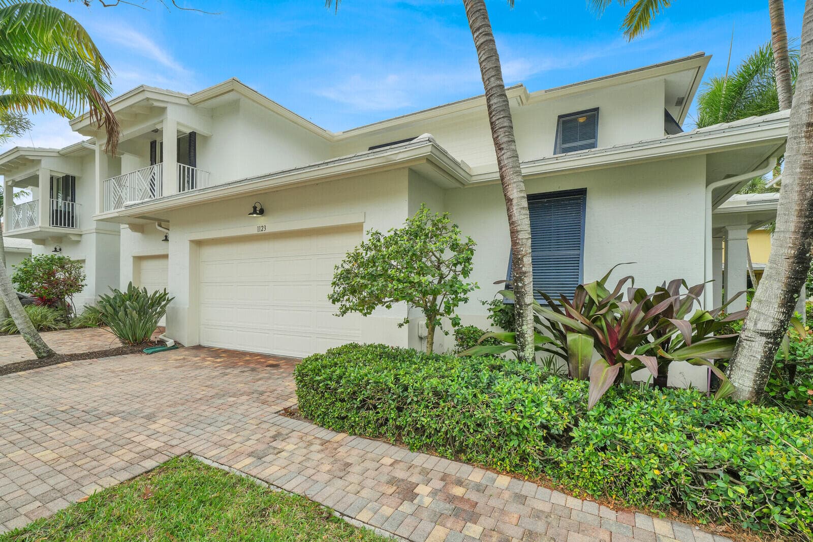 1123 Piccadilly Street, Palm Beach Gardens, FL 33418 — photo 2 of 55