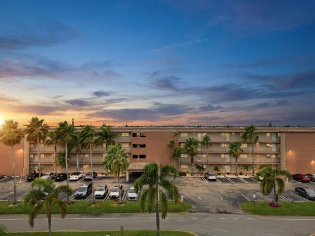 2615 NE 1st Court 106, Boynton Beach, FL 33435 — photo 12 of 41