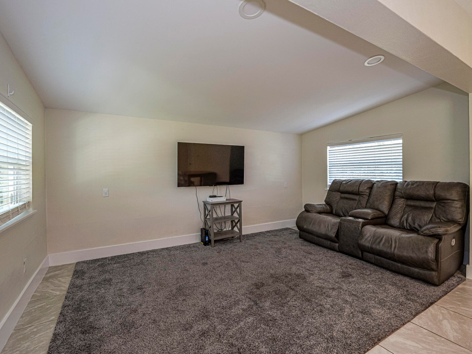 2875 58th Court, Vero Beach, FL 32966 — photo 5 of 36