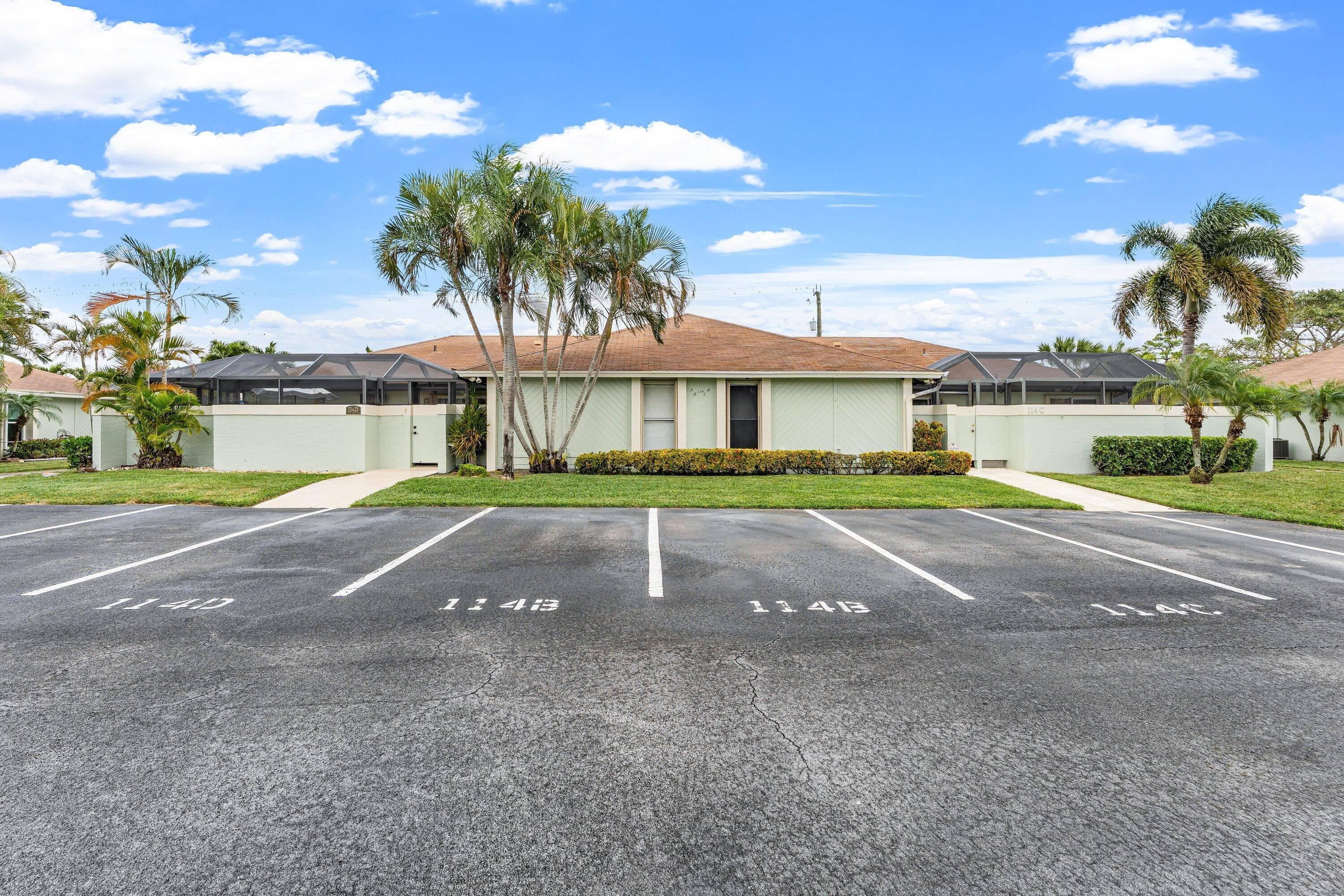 114 Bent Arrow Drive C, Jupiter, FL 33458 — photo 3 of 37