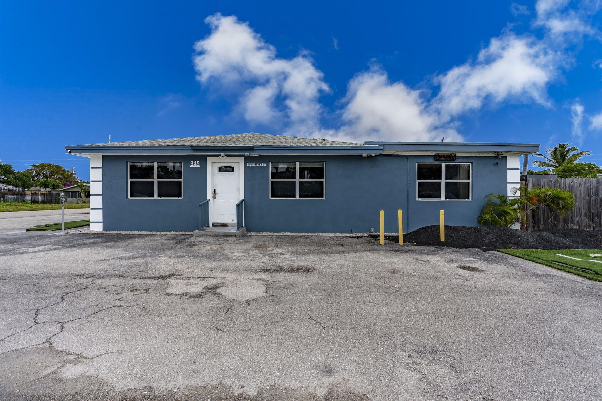 945 Miner Road, Lake Worth, FL 33462 — photo 1 of 50