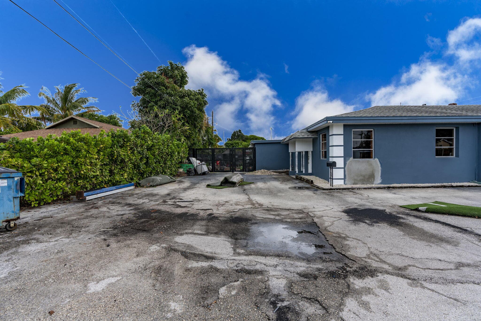 945 Miner Road, Lake Worth, FL 33462 — photo 10 of 50