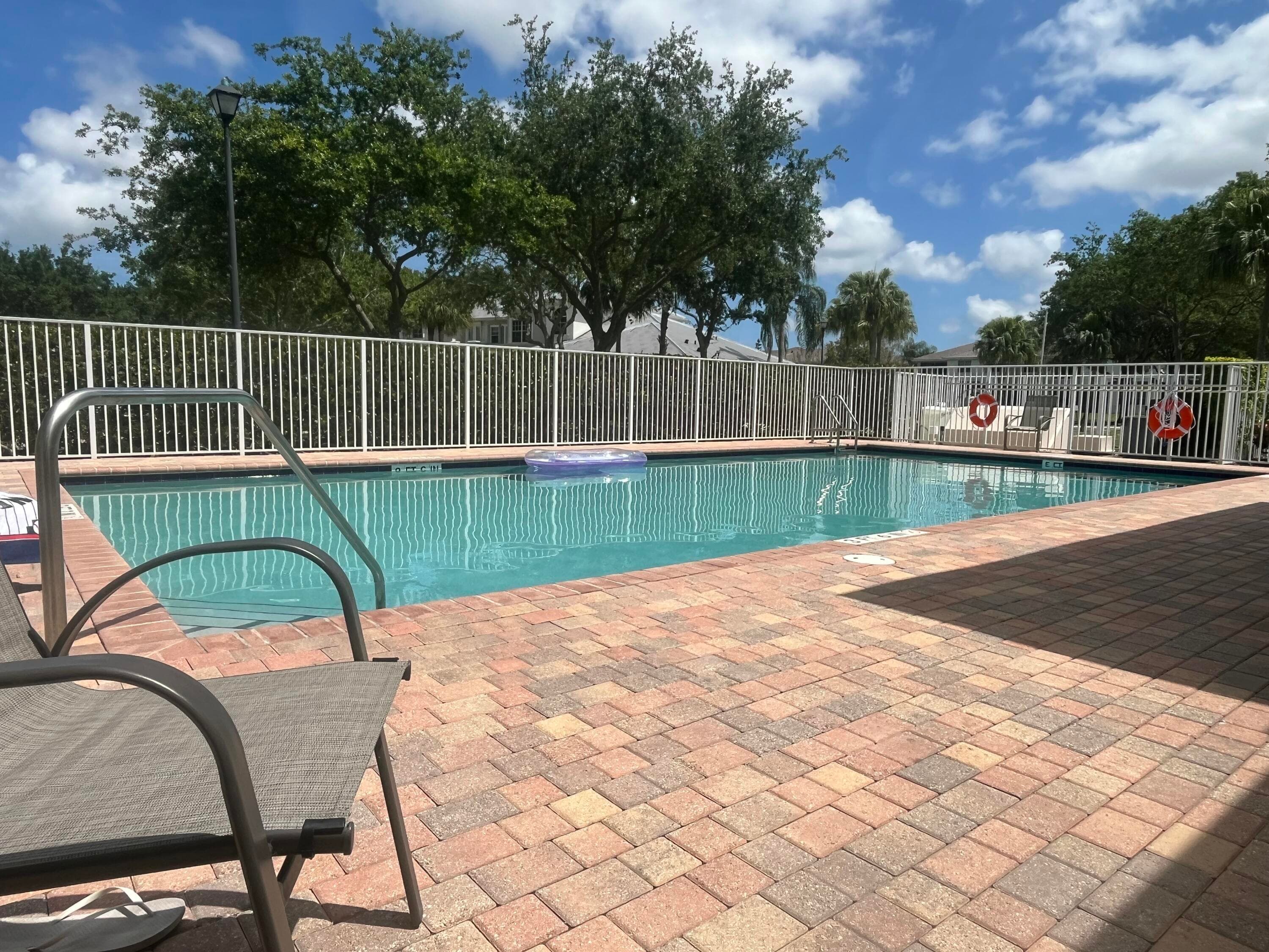 6393 Bella Circle 505, Boynton Beach, FL 33437 — photo 10 of 11
