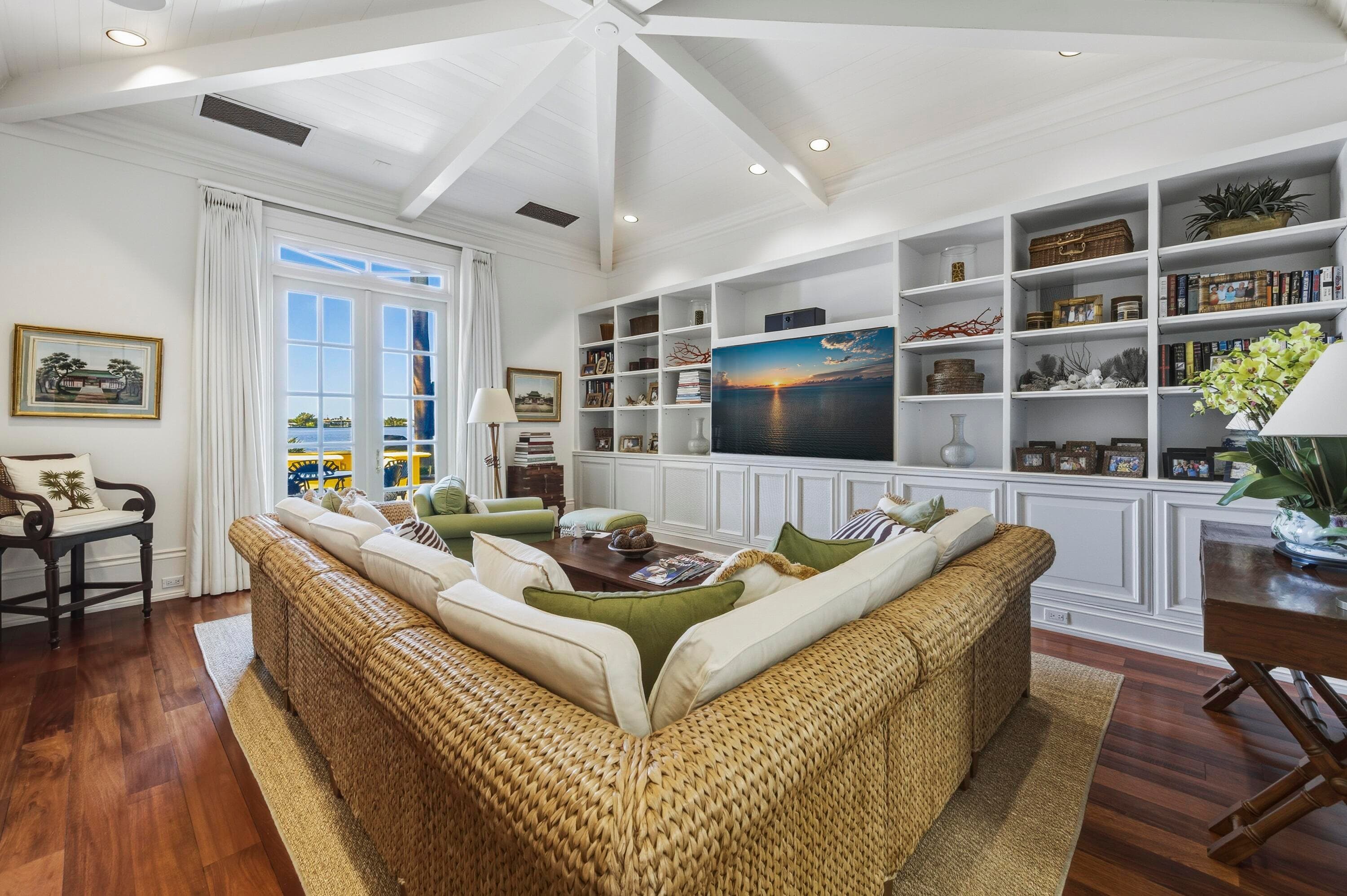 127 Ocean View Road, Palm Beach, FL 33480 — photo 16 of 96
