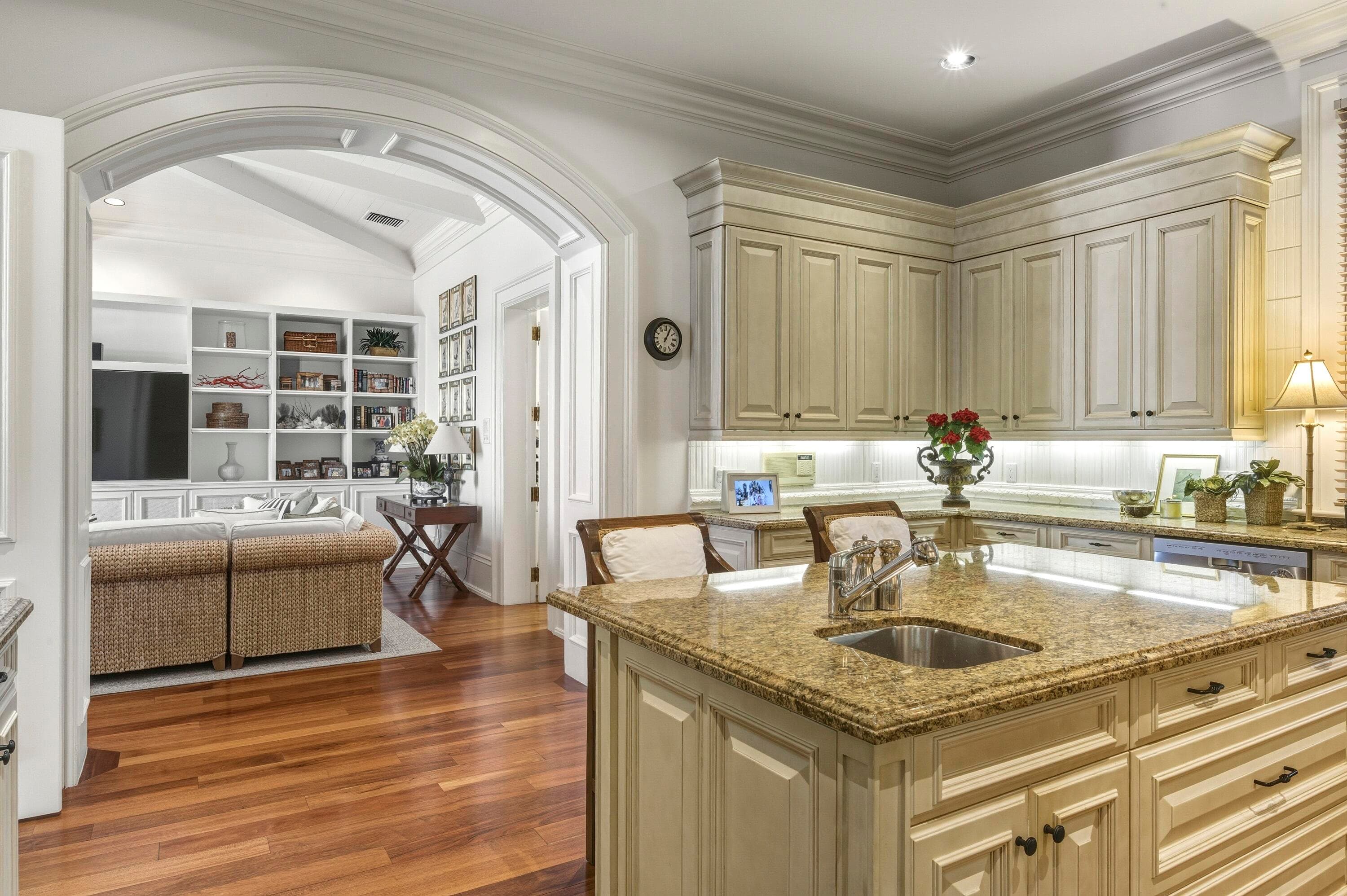 127 Ocean View Road, Palm Beach, FL 33480 — photo 18 of 96