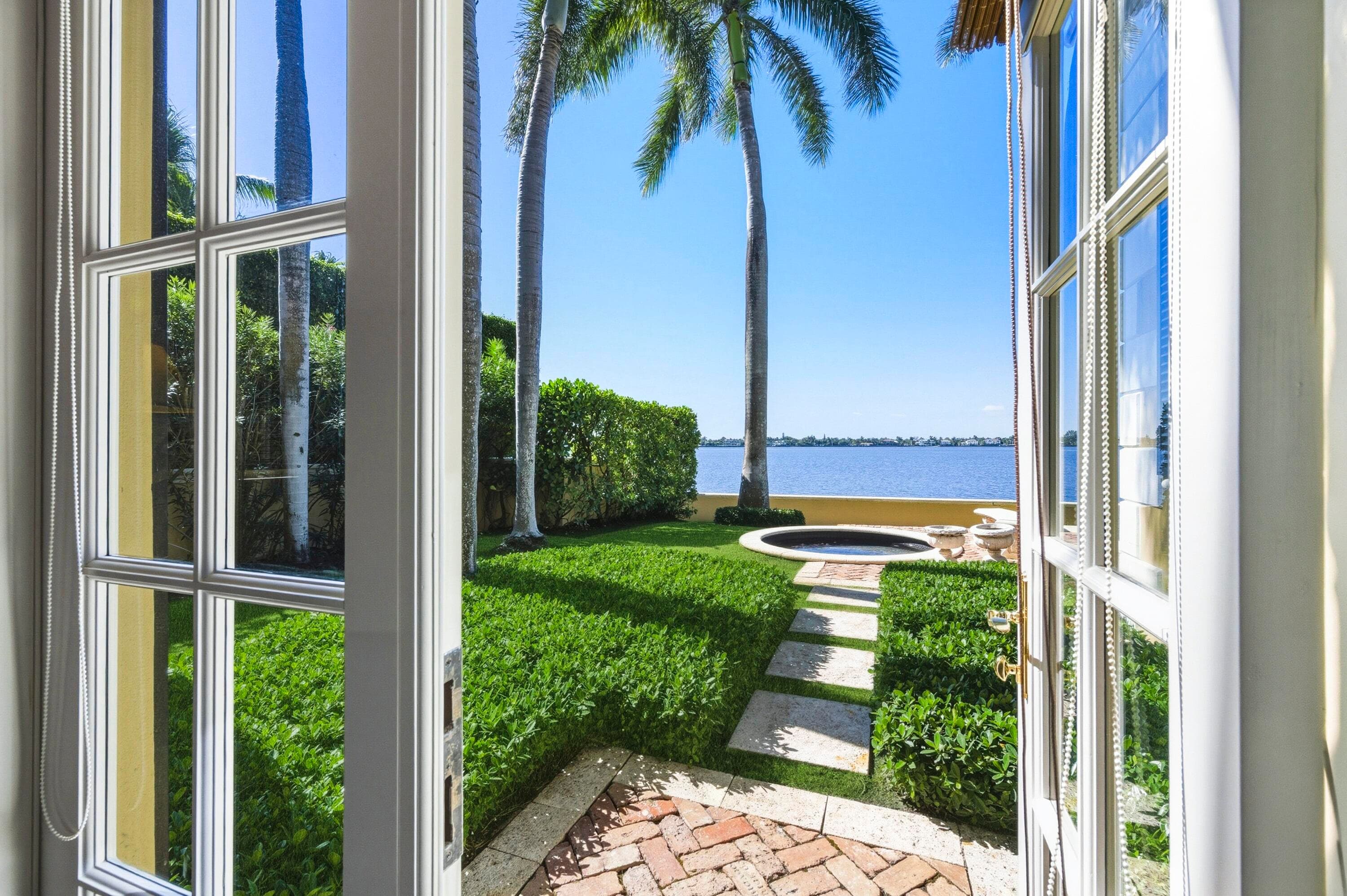 127 Ocean View Road, Palm Beach, FL 33480 — photo 29 of 96