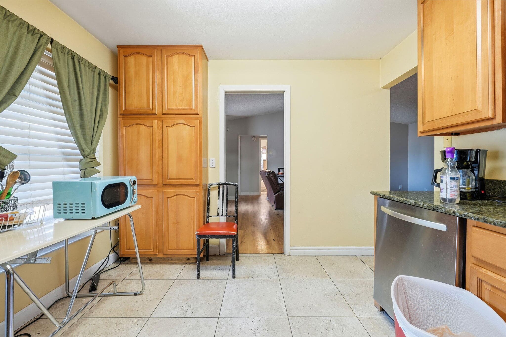 7605 N Sanibel Circle, Tampa, FL 33637 — photo 10 of 18