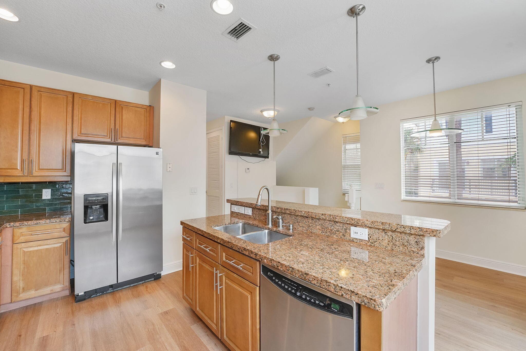 560 NW 39th Circle 560, Boca Raton, FL 33431 — photo 14 of 32