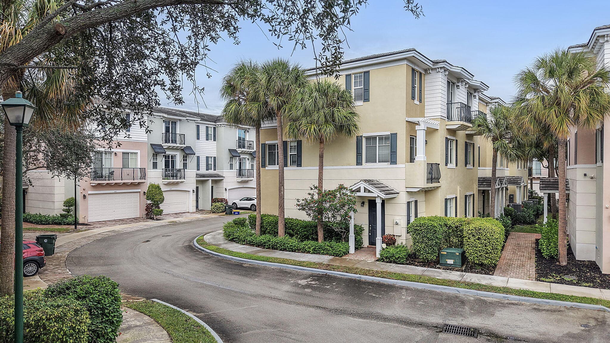 560 NW 39th Circle 560, Boca Raton, FL 33431 — photo 1 of 32