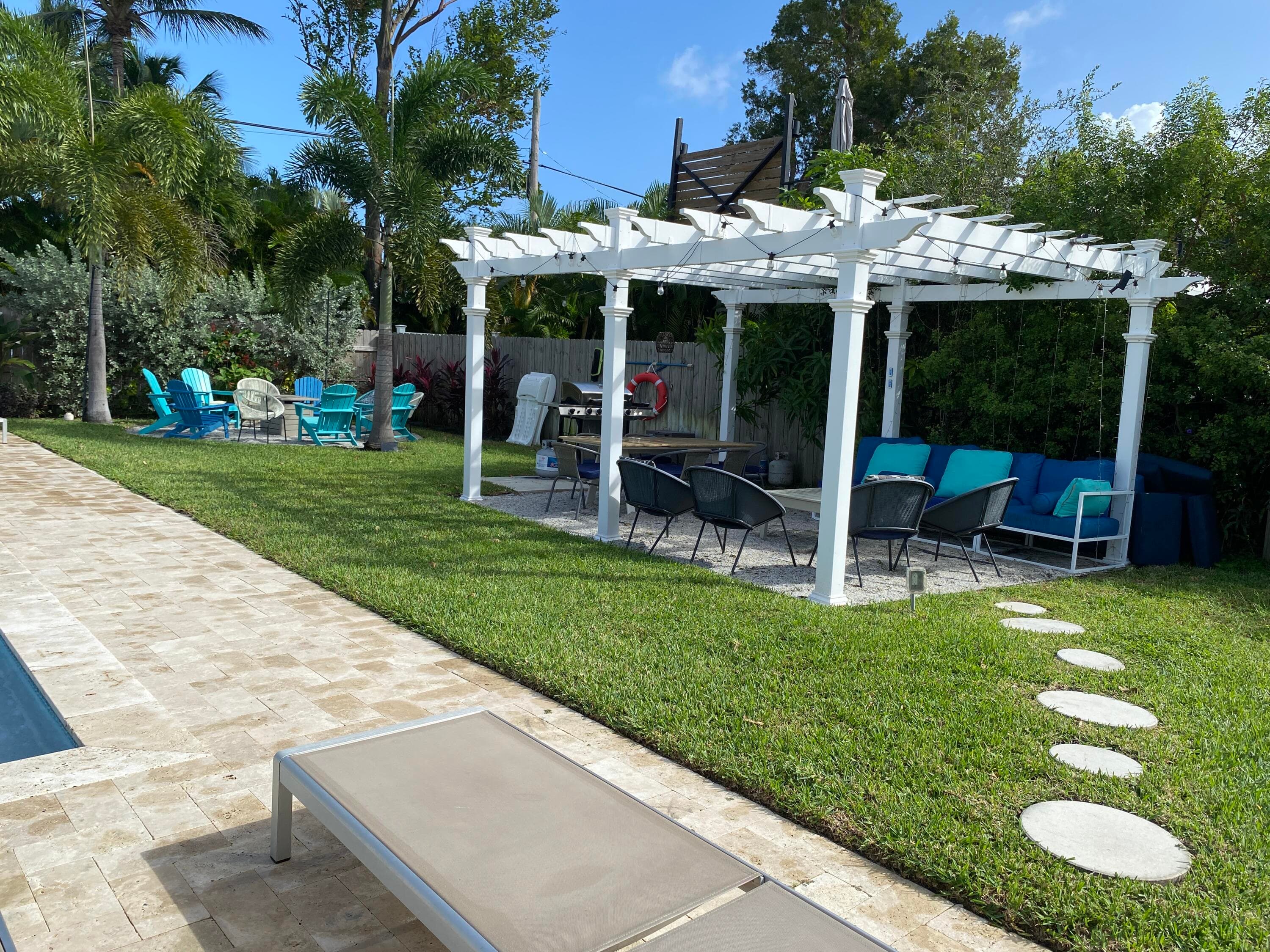 304 SE 3rd Street, Delray Beach, FL 33483 — photo 4 of 35