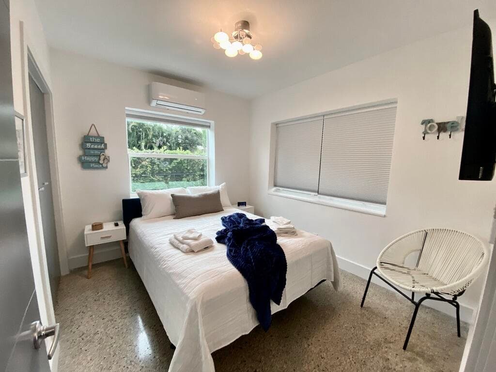 304 SE 3rd Street, Delray Beach, FL 33483 — photo 32 of 35