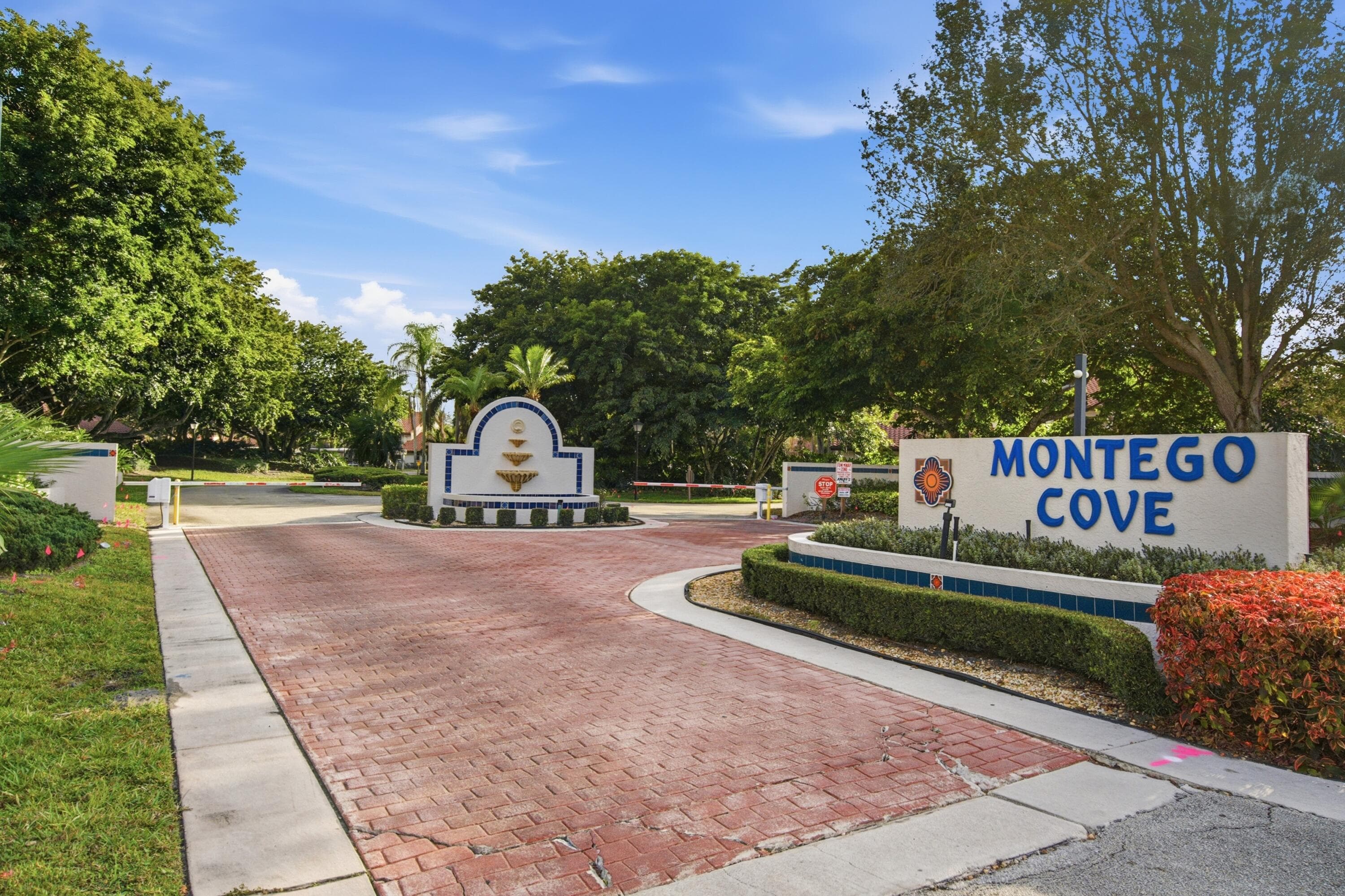 6100 SE Martinique Drive 201, Stuart, FL 34997 — photo 42 of 44