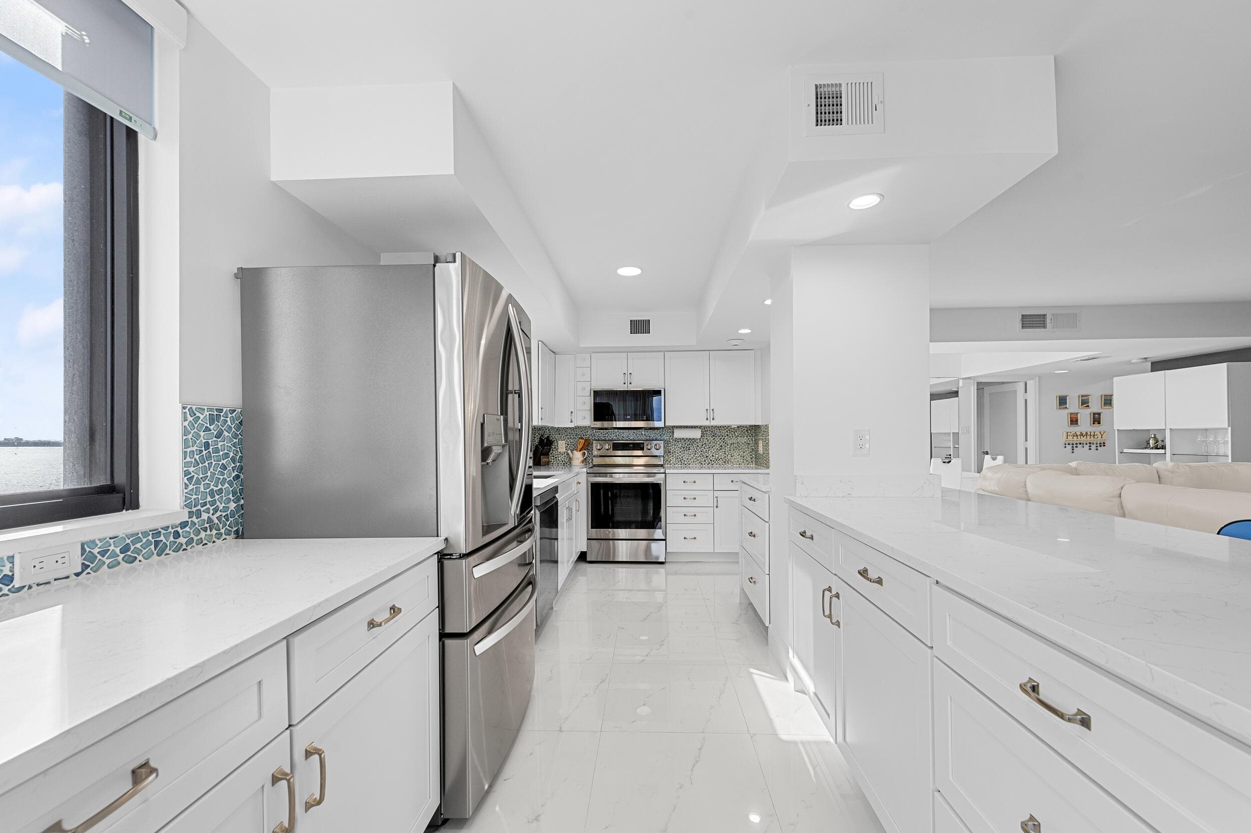 5380 N Ocean Drive 8c, Singer Island, FL 33404 — photo 12 of 40